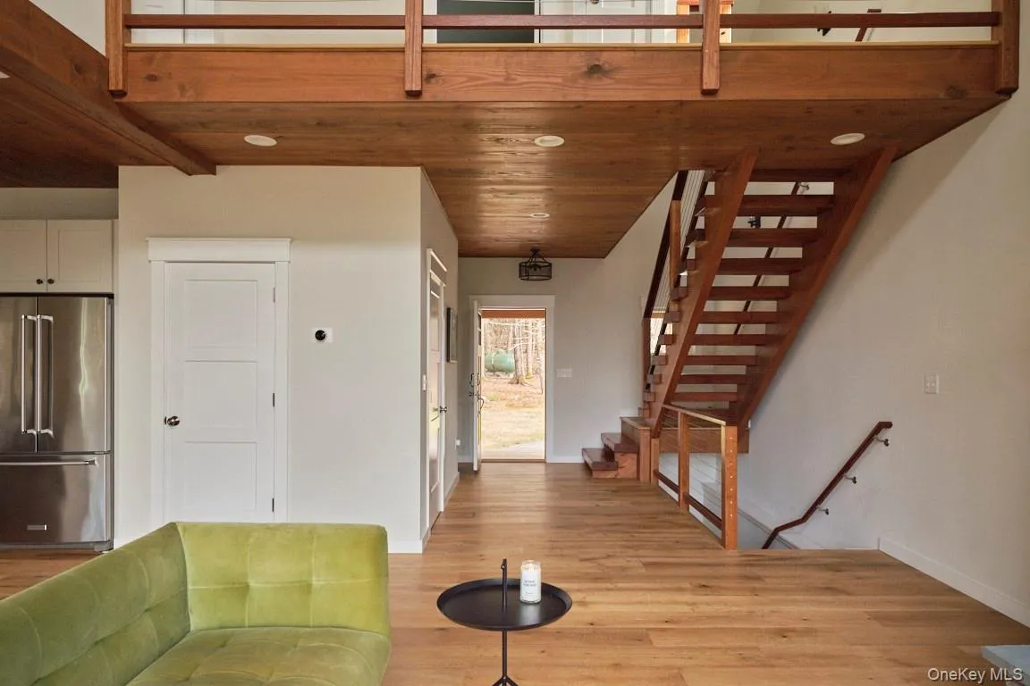 95 Mill Rock Road, Rochester, NY, 4 Bedrooms Bedrooms, 10 Rooms Rooms,3 BathroomsBathrooms,Residential,For Rent,Mill Rock,0,989066 95 Mill Rock Road, Rochester, NY, 4 Bedrooms Bedrooms, 10 Rooms Rooms,3 BathroomsBathrooms,Residential,For Rent,Mill Rock,0,989066