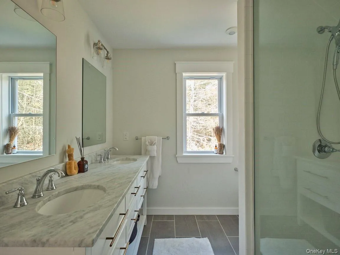 95 Mill Rock Road, Rochester, NY, 4 Bedrooms Bedrooms, 10 Rooms Rooms,3 BathroomsBathrooms,Residential,For Rent,Mill Rock,0,989066 95 Mill Rock Road, Rochester, NY, 4 Bedrooms Bedrooms, 10 Rooms Rooms,3 BathroomsBathrooms,Residential,For Rent,Mill Rock,0,989066
