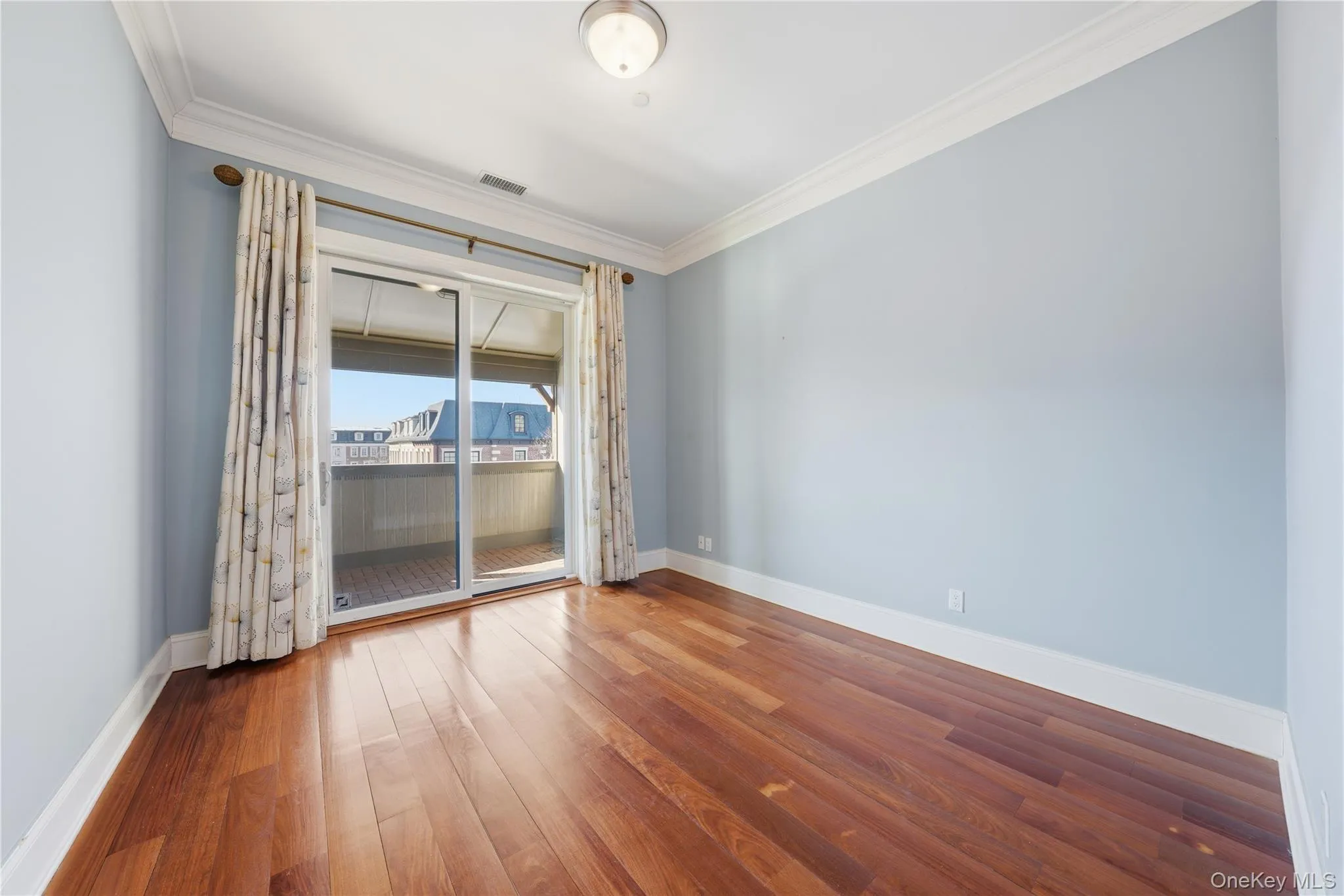 127 Main Street, Greenburgh, NY, 3 Bedrooms Bedrooms, 5 Rooms Rooms,2 BathroomsBathrooms,Residential,For Rent,Main,0,989078 127 Main Street, Greenburgh, NY, 3 Bedrooms Bedrooms, 5 Rooms Rooms,2 BathroomsBathrooms,Residential,For Rent,Main,0,989078