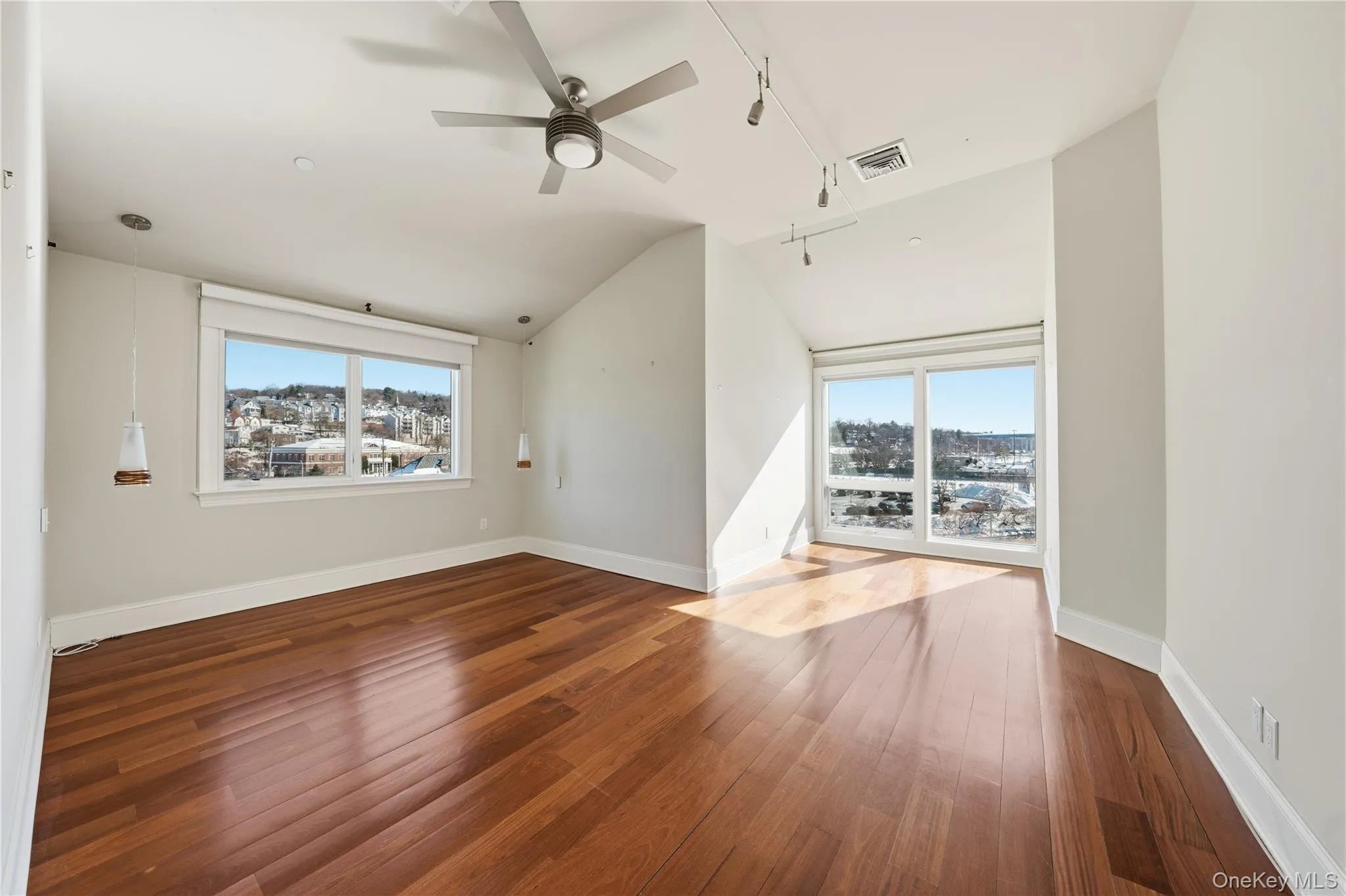 127 Main Street, Greenburgh, NY, 3 Bedrooms Bedrooms, 5 Rooms Rooms,2 BathroomsBathrooms,Residential,For Rent,Main,0,989078 127 Main Street, Greenburgh, NY, 3 Bedrooms Bedrooms, 5 Rooms Rooms,2 BathroomsBathrooms,Residential,For Rent,Main,0,989078