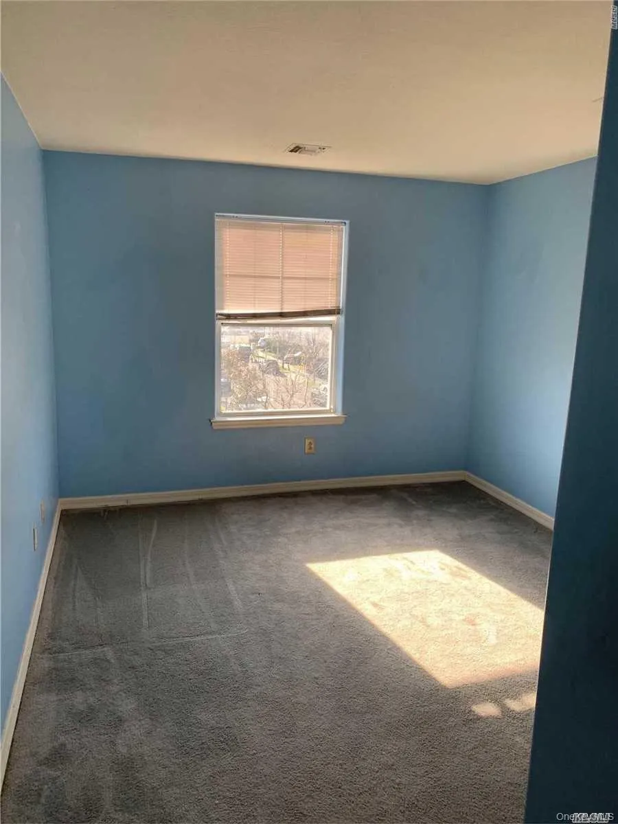 7518 Aquatic Drive, New York, NY, 3 Bedrooms Bedrooms, 6 Rooms Rooms,2 BathroomsBathrooms,Residential Lease,For Rent,Aquatic,0,989097 7518 Aquatic Drive, New York, NY, 3 Bedrooms Bedrooms, 6 Rooms Rooms,2 BathroomsBathrooms,Residential Lease,For Rent,Aquatic,0,989097