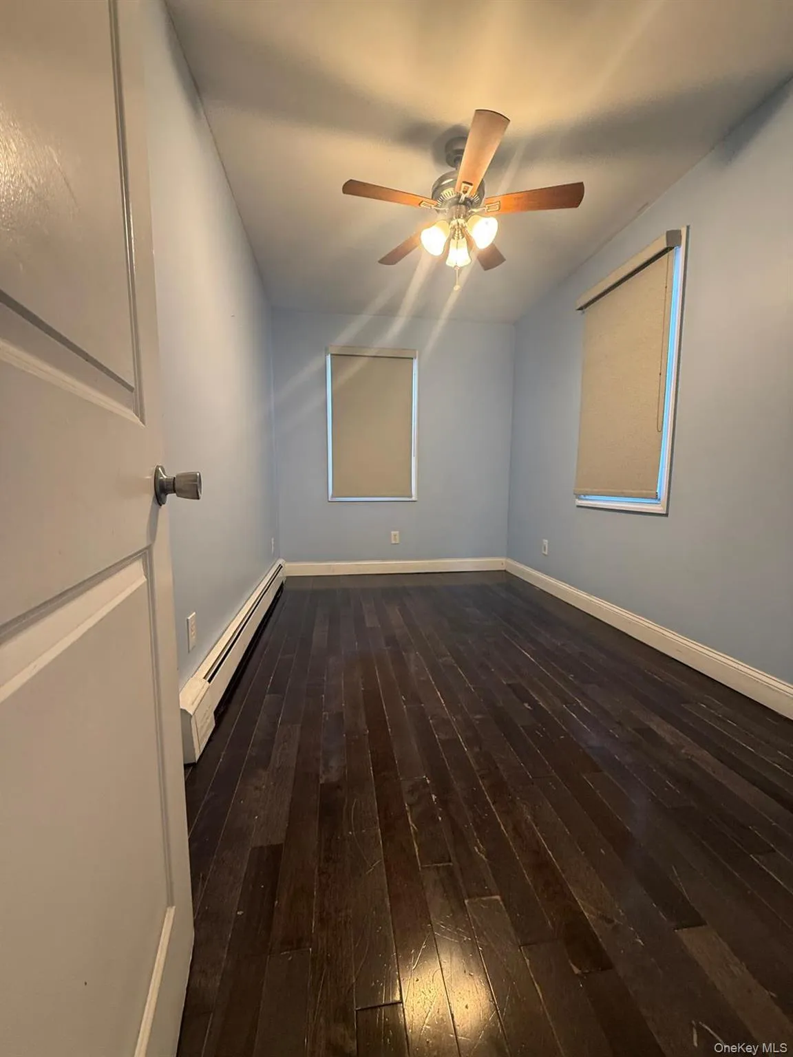 121 Carroll Avenue, Hempstead, NY, 2 Bedrooms Bedrooms, 5 Rooms Rooms,1 BathroomBathrooms,Residential Lease,For Rent,Carroll,0,989113 121 Carroll Avenue, Hempstead, NY, 2 Bedrooms Bedrooms, 5 Rooms Rooms,1 BathroomBathrooms,Residential Lease,For Rent,Carroll,0,989113