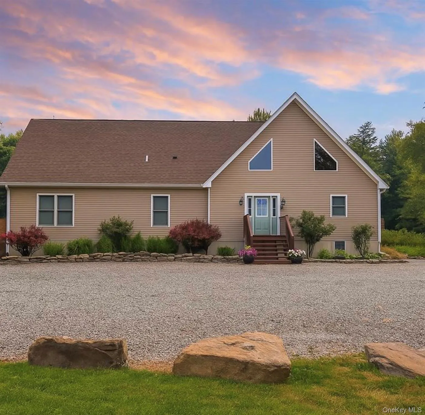 209 Gregory Road, Thompson, NY, 3 Bedrooms Bedrooms, 8 Rooms Rooms,2 BathroomsBathrooms,Residential Sale,For Rent,Gregory,0,989121 209 Gregory Road, Thompson, NY, 3 Bedrooms Bedrooms, 8 Rooms Rooms,2 BathroomsBathrooms,Residential Sale,For Rent,Gregory,0,989121