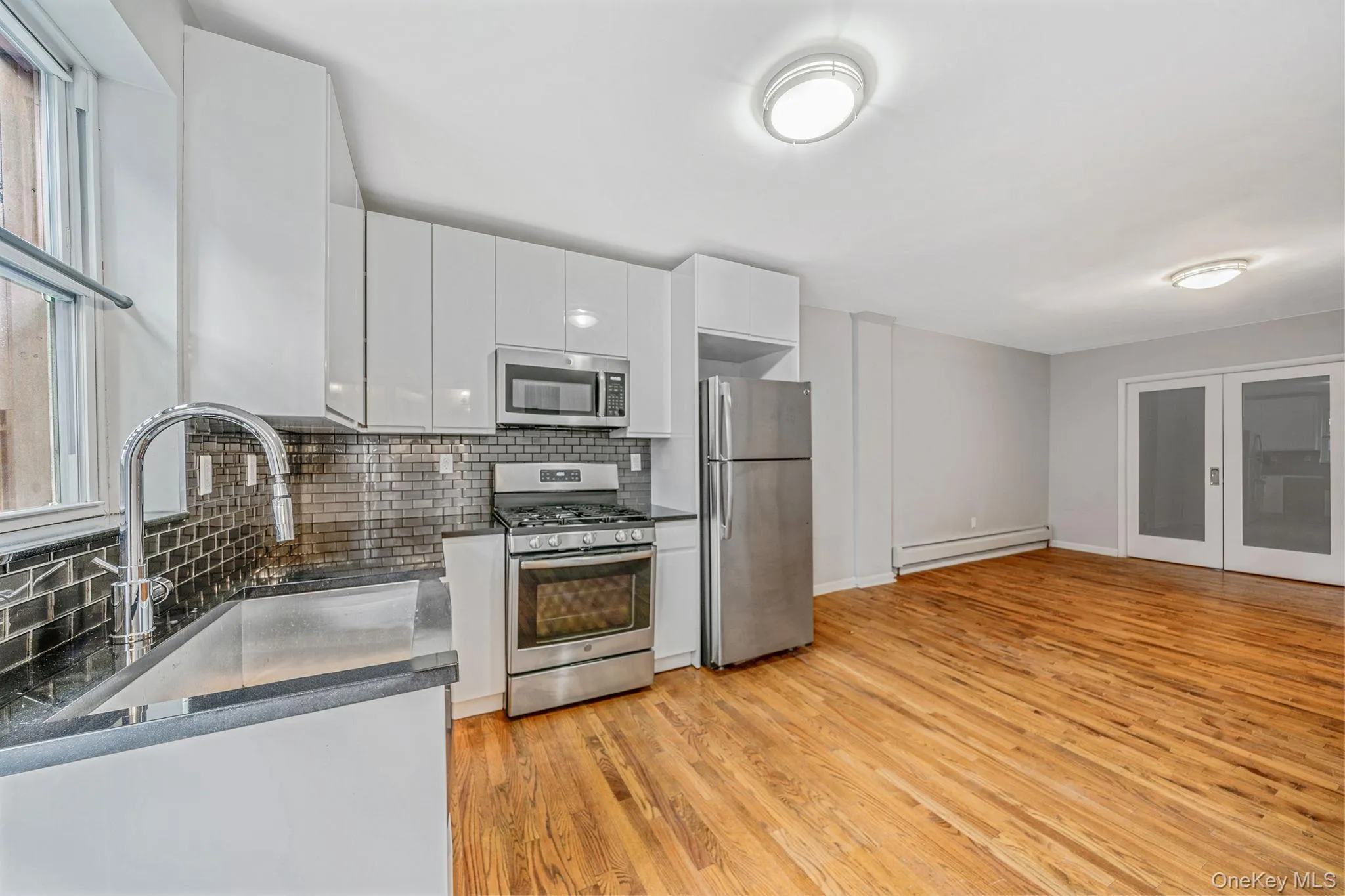 176A 26, New York, NY, 1 Bedroom Bedrooms, 4 Rooms Rooms,1 BathroomBathrooms,Residential Lease,For Rent,26,0,989127 176A 26, New York, NY, 1 Bedroom Bedrooms, 4 Rooms Rooms,1 BathroomBathrooms,Residential Lease,For Rent,26,0,989127