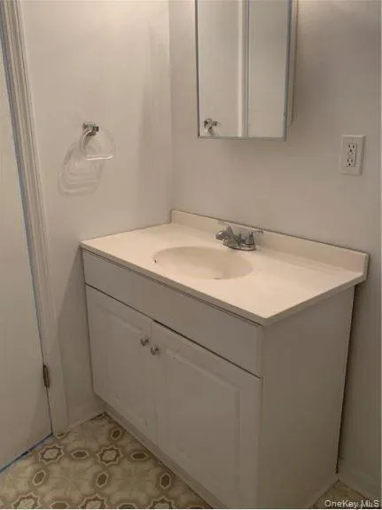 103 Main Street, Montgomery, NY, 1 Bedroom Bedrooms, 5 Rooms Rooms,1 BathroomBathrooms,Residential Lease,For Rent,Main,0,989129 103 Main Street, Montgomery, NY, 1 Bedroom Bedrooms, 5 Rooms Rooms,1 BathroomBathrooms,Residential Lease,For Rent,Main,0,989129