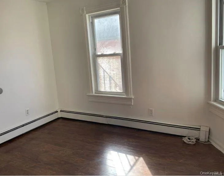 103 Main Street, Montgomery, NY, 1 Bedroom Bedrooms, 5 Rooms Rooms,1 BathroomBathrooms,Residential Lease,For Rent,Main,0,989129 103 Main Street, Montgomery, NY, 1 Bedroom Bedrooms, 5 Rooms Rooms,1 BathroomBathrooms,Residential Lease,For Rent,Main,0,989129
