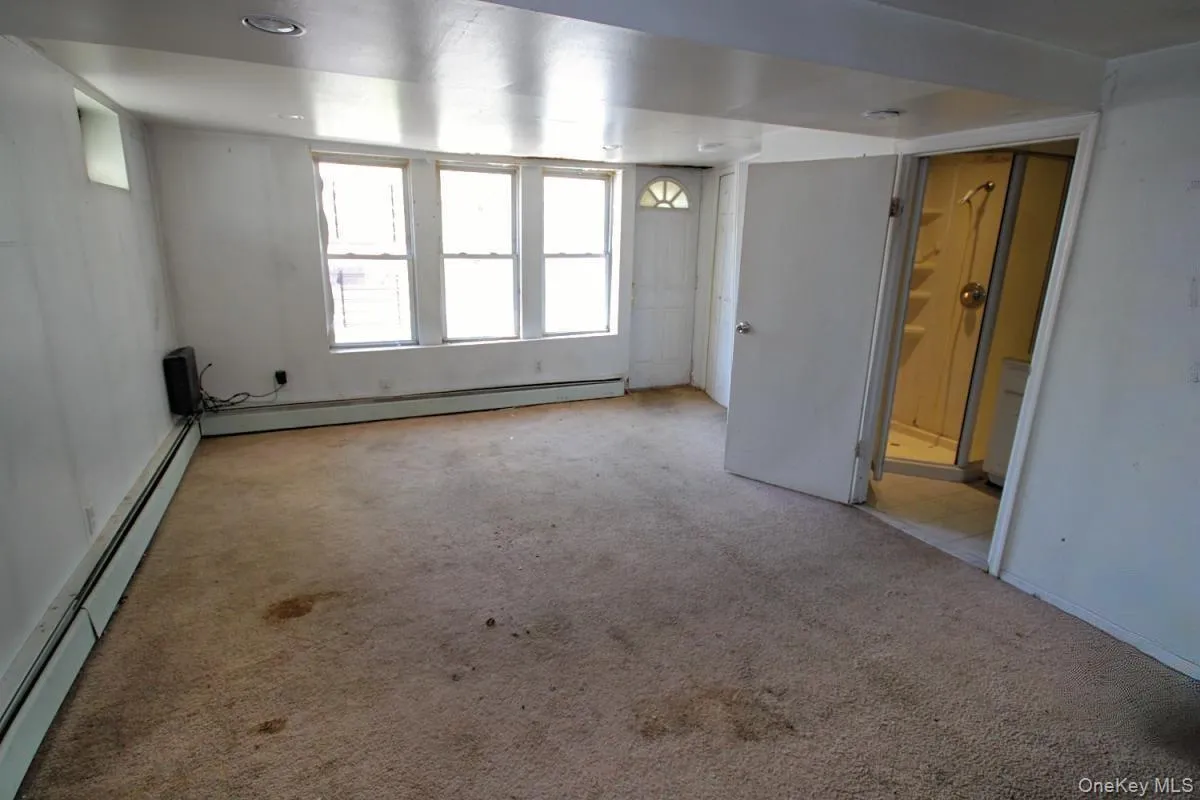 1051 victory Boulevard, New York, NY, 2 Bedrooms Bedrooms, 5 Rooms Rooms,1 BathroomBathrooms,Residential,For Rent,victory,0,989132 1051 victory Boulevard, New York, NY, 2 Bedrooms Bedrooms, 5 Rooms Rooms,1 BathroomBathrooms,Residential,For Rent,victory,0,989132