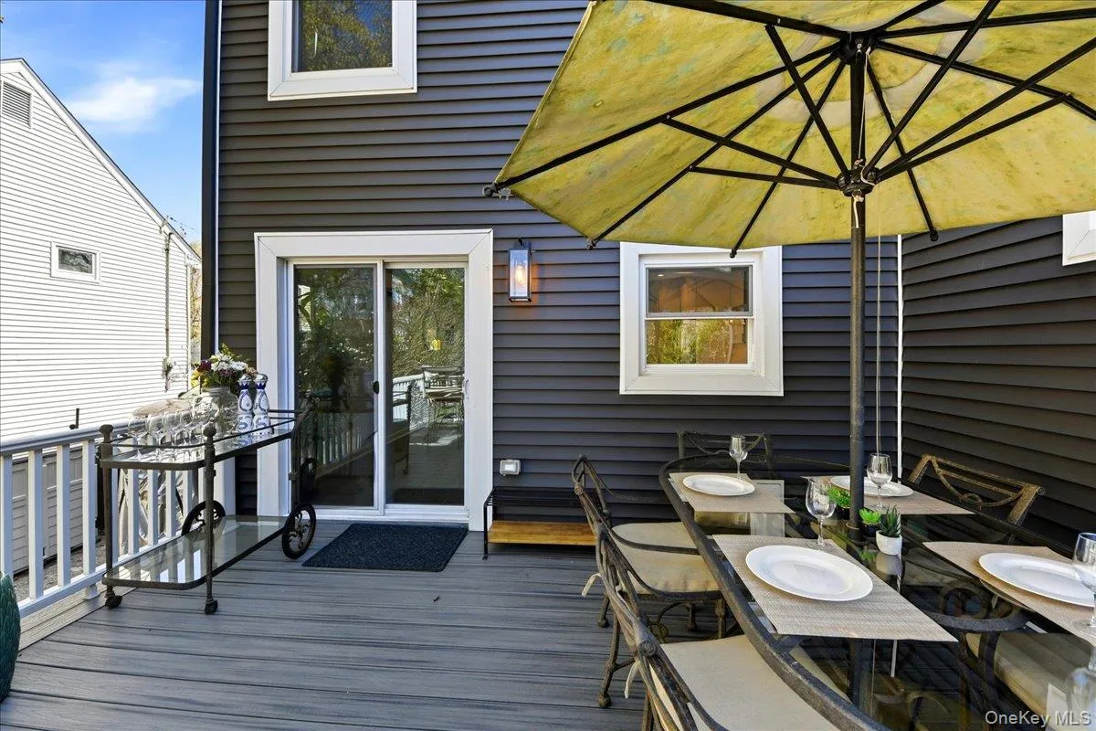Deck Deck