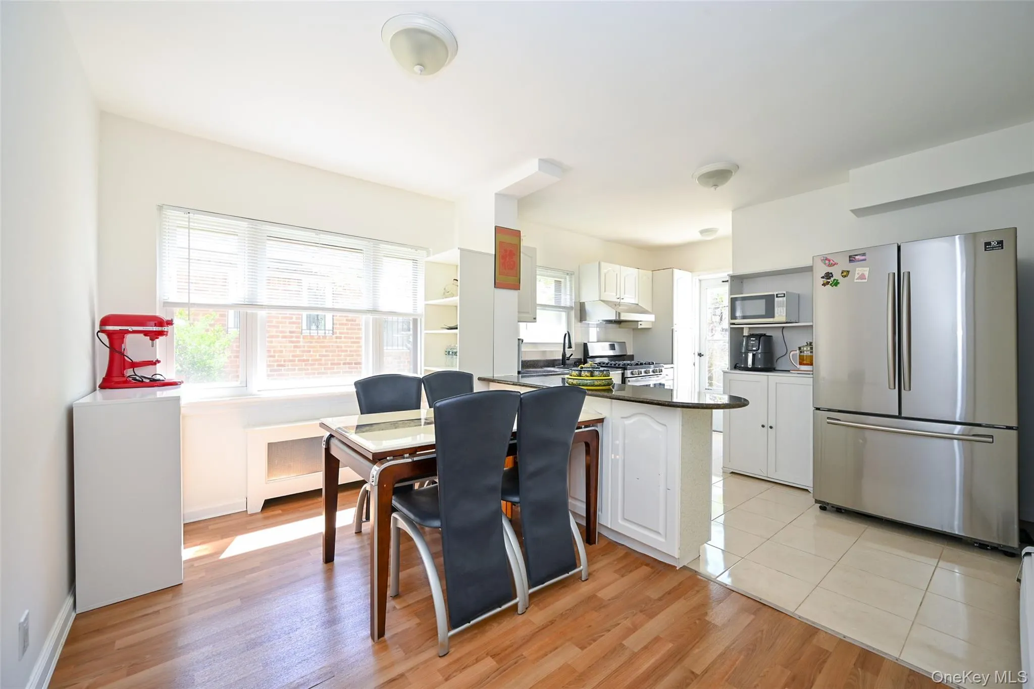 223-14 Kingsbury Avenue, New York, NY, 4 Bedrooms Bedrooms, 11 Rooms Rooms,2 BathroomsBathrooms,Residential,For Rent,Kingsbury,0,989140 223-14 Kingsbury Avenue, New York, NY, 4 Bedrooms Bedrooms, 11 Rooms Rooms,2 BathroomsBathrooms,Residential,For Rent,Kingsbury,0,989140