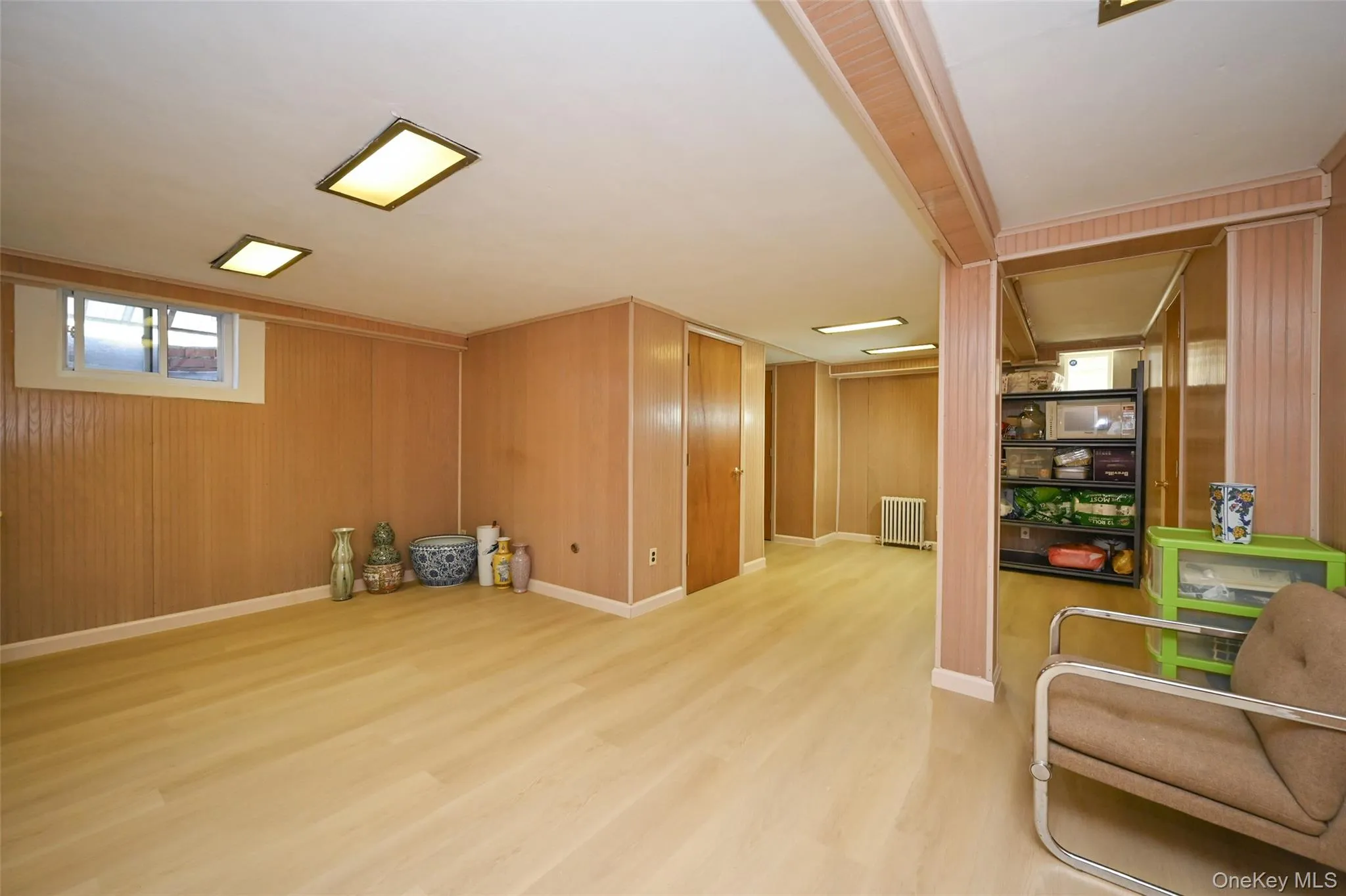 223-14 Kingsbury Avenue, New York, NY, 4 Bedrooms Bedrooms, 11 Rooms Rooms,2 BathroomsBathrooms,Residential,For Rent,Kingsbury,0,989140 223-14 Kingsbury Avenue, New York, NY, 4 Bedrooms Bedrooms, 11 Rooms Rooms,2 BathroomsBathrooms,Residential,For Rent,Kingsbury,0,989140