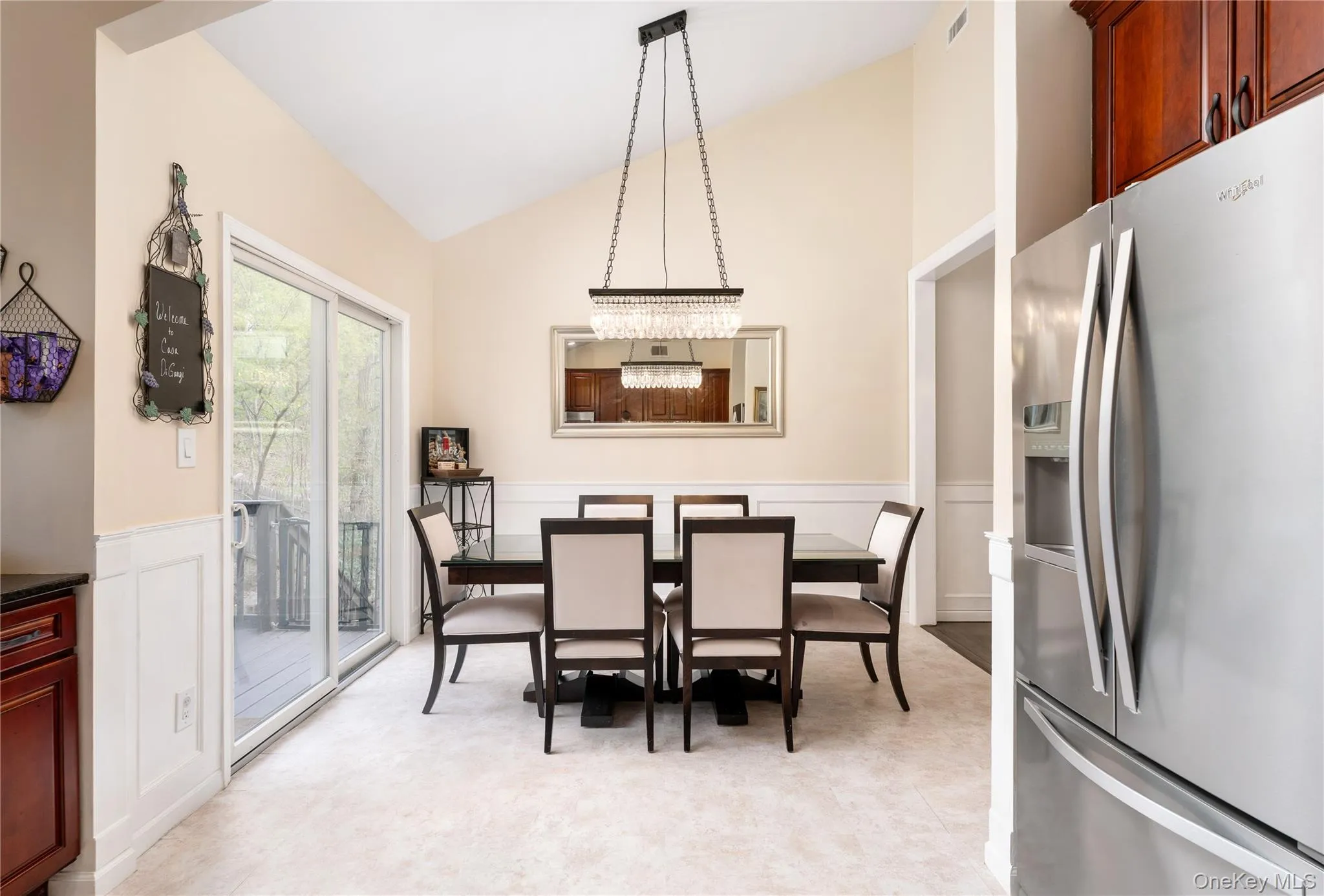 591 Meadow Road, Smithtown, NY, 4 Bedrooms Bedrooms, 9 Rooms Rooms,3 BathroomsBathrooms,Residential Sale,For Rent,Meadow,0,989141 591 Meadow Road, Smithtown, NY, 4 Bedrooms Bedrooms, 9 Rooms Rooms,3 BathroomsBathrooms,Residential Sale,For Rent,Meadow,0,989141