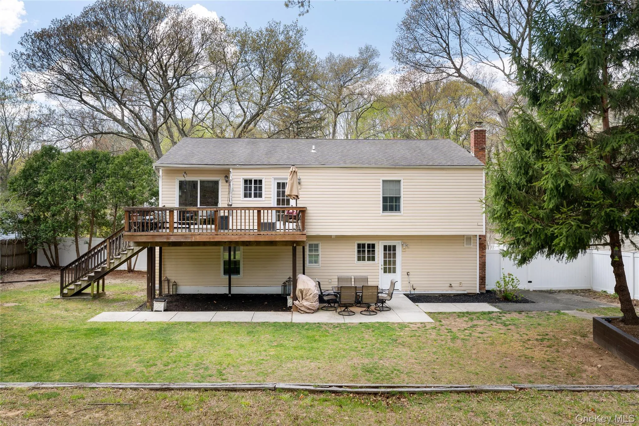 591 Meadow Road, Smithtown, NY, 4 Bedrooms Bedrooms, 9 Rooms Rooms,3 BathroomsBathrooms,Residential Sale,For Rent,Meadow,0,989141 591 Meadow Road, Smithtown, NY, 4 Bedrooms Bedrooms, 9 Rooms Rooms,3 BathroomsBathrooms,Residential Sale,For Rent,Meadow,0,989141