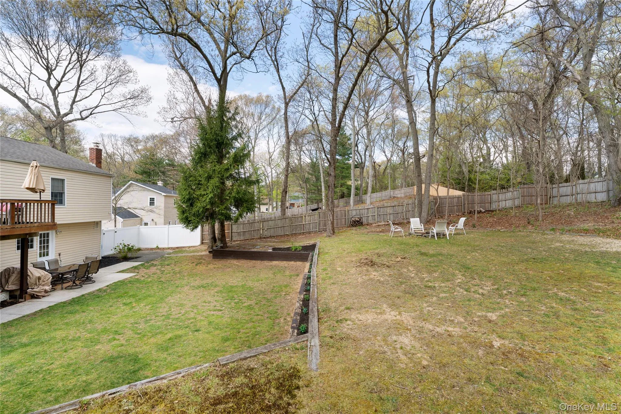 591 Meadow Road, Smithtown, NY, 4 Bedrooms Bedrooms, 9 Rooms Rooms,3 BathroomsBathrooms,Residential Sale,For Rent,Meadow,0,989141 591 Meadow Road, Smithtown, NY, 4 Bedrooms Bedrooms, 9 Rooms Rooms,3 BathroomsBathrooms,Residential Sale,For Rent,Meadow,0,989141