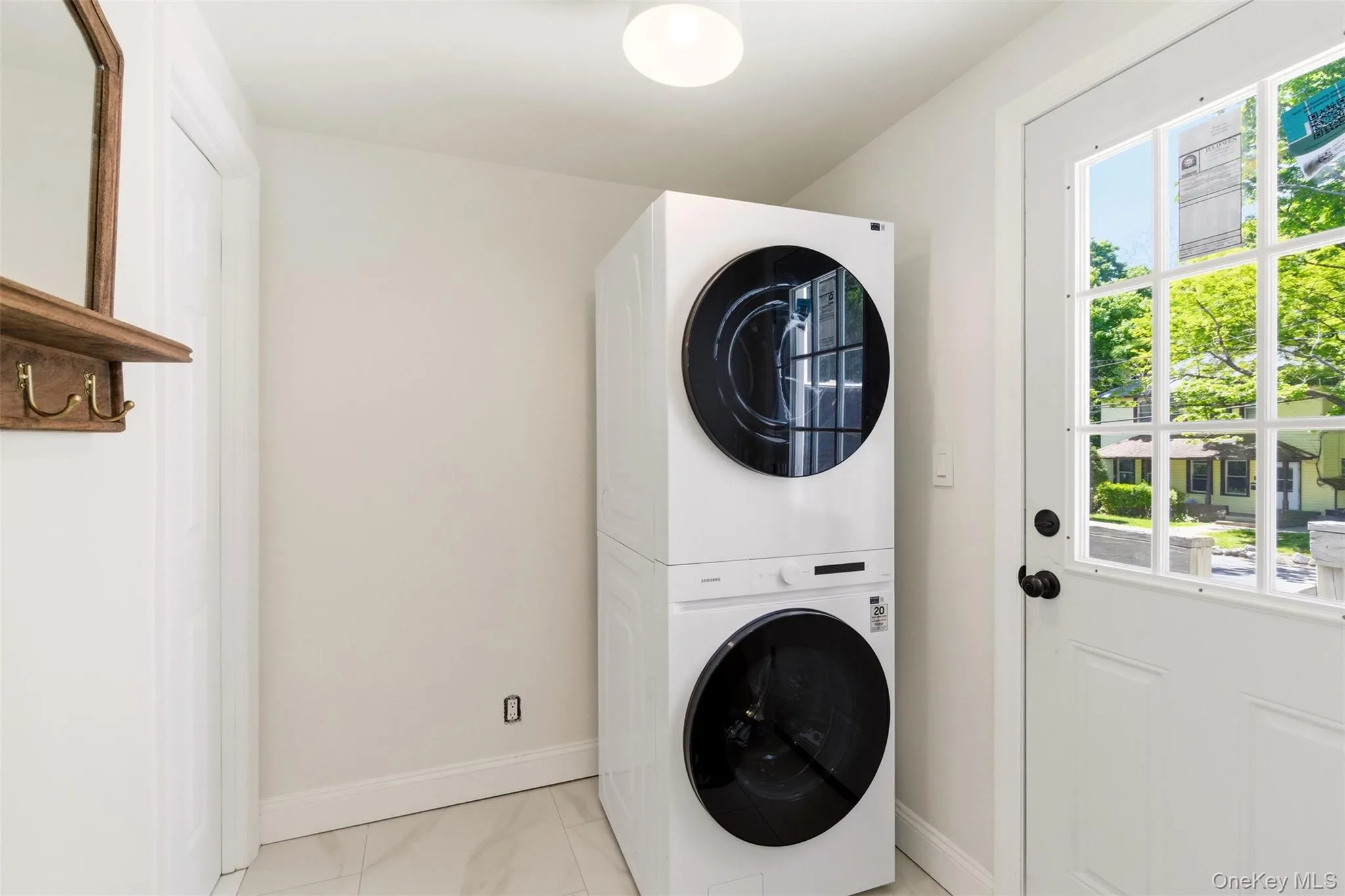 Laundry/Mudroom Laundry/Mudroom