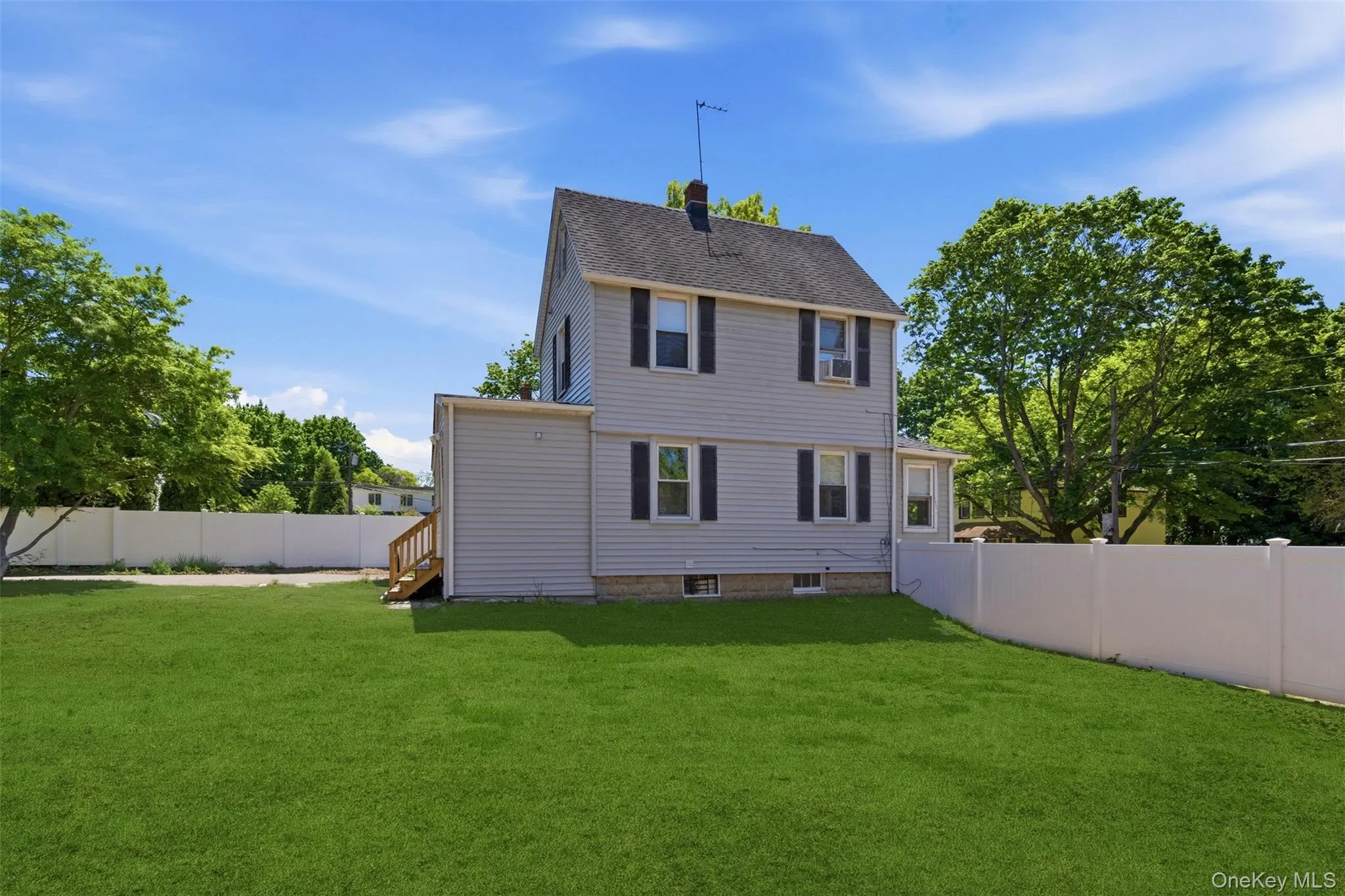 23 Virginia Avenue, Huntington, NY, 2 Bedrooms Bedrooms, 7 Rooms Rooms,2 BathroomsBathrooms,Residential,For Rent,Virginia,0,989154 23 Virginia Avenue, Huntington, NY, 2 Bedrooms Bedrooms, 7 Rooms Rooms,2 BathroomsBathrooms,Residential,For Rent,Virginia,0,989154