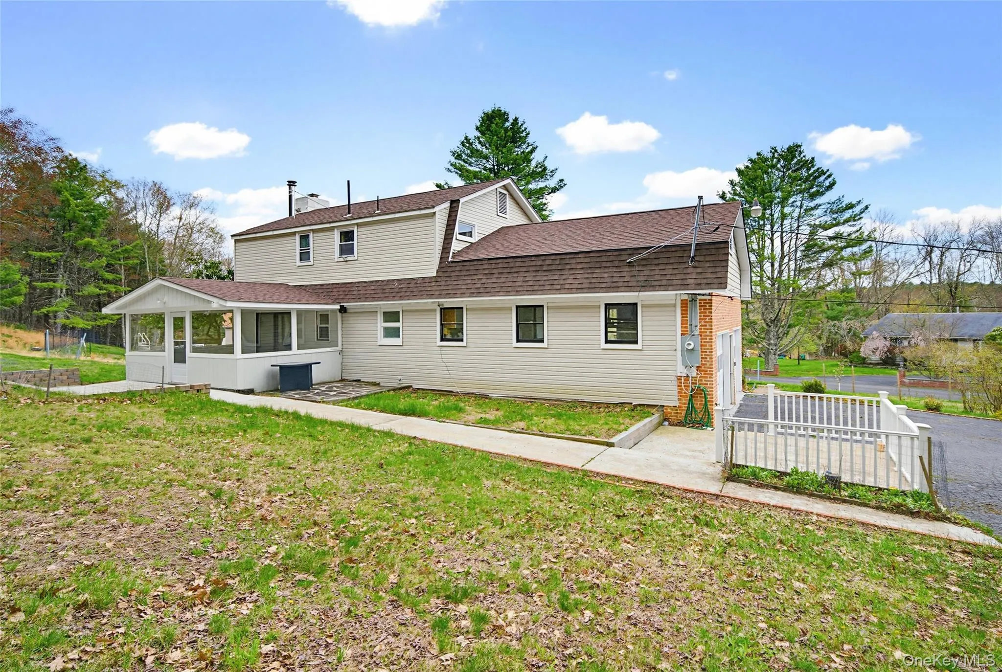 38 Marjorie Drive, Thompson, NY, 4 Bedrooms Bedrooms, 5 Rooms Rooms,2 BathroomsBathrooms,Residential,For Rent,Marjorie,0,KEY989167 38 Marjorie Drive, Thompson, NY, 4 Bedrooms Bedrooms, 5 Rooms Rooms,2 BathroomsBathrooms,Residential,For Rent,Marjorie,0,KEY989167