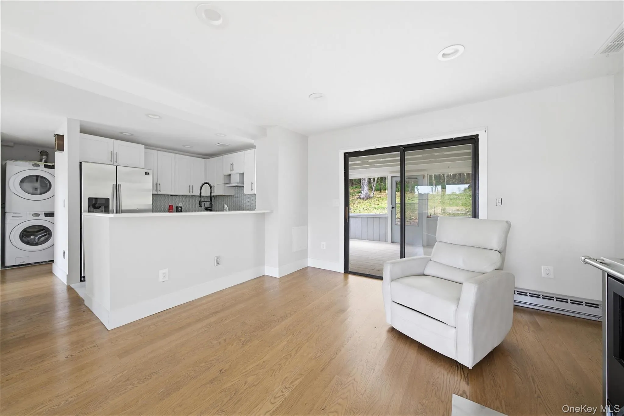 38 Marjorie Drive, Thompson, NY, 4 Bedrooms Bedrooms, 5 Rooms Rooms,2 BathroomsBathrooms,Residential,For Rent,Marjorie,0,KEY989167 38 Marjorie Drive, Thompson, NY, 4 Bedrooms Bedrooms, 5 Rooms Rooms,2 BathroomsBathrooms,Residential,For Rent,Marjorie,0,KEY989167