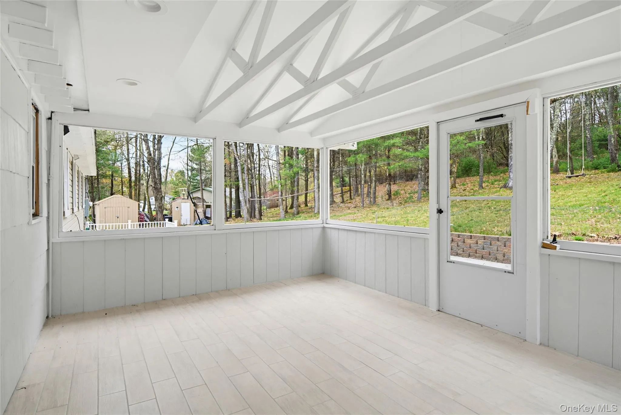 38 Marjorie Drive, Thompson, NY, 4 Bedrooms Bedrooms, 5 Rooms Rooms,2 BathroomsBathrooms,Residential,For Rent,Marjorie,0,KEY989167 38 Marjorie Drive, Thompson, NY, 4 Bedrooms Bedrooms, 5 Rooms Rooms,2 BathroomsBathrooms,Residential,For Rent,Marjorie,0,KEY989167