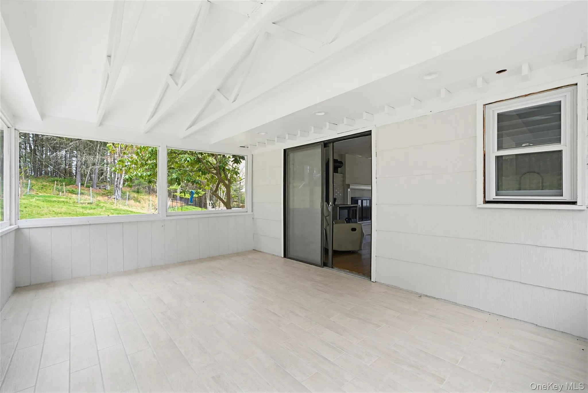 38 Marjorie Drive, Thompson, NY, 4 Bedrooms Bedrooms, 5 Rooms Rooms,2 BathroomsBathrooms,Residential,For Rent,Marjorie,0,KEY989167 38 Marjorie Drive, Thompson, NY, 4 Bedrooms Bedrooms, 5 Rooms Rooms,2 BathroomsBathrooms,Residential,For Rent,Marjorie,0,KEY989167