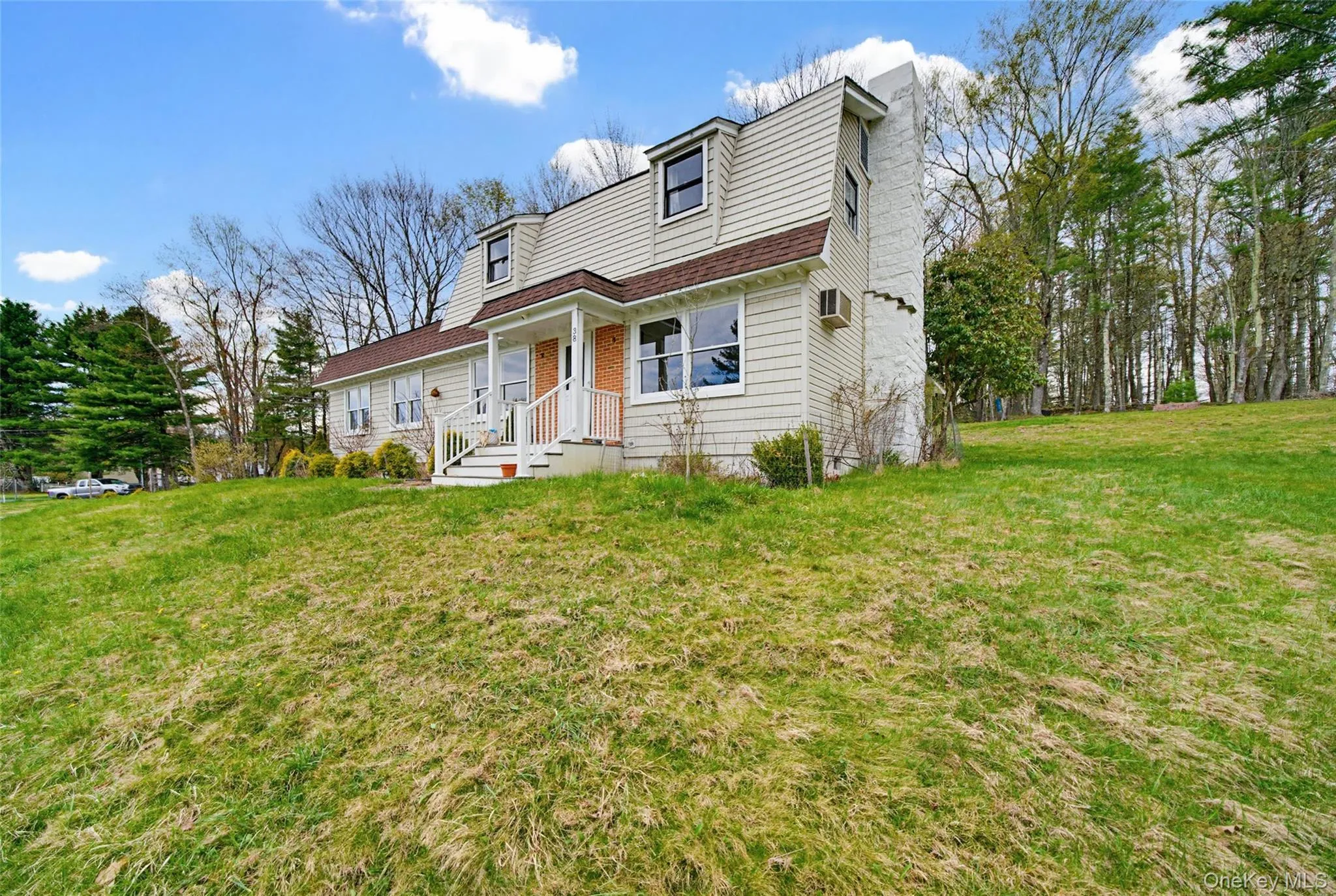 38 Marjorie Drive, Thompson, NY, 4 Bedrooms Bedrooms, 5 Rooms Rooms,2 BathroomsBathrooms,Residential,For Rent,Marjorie,0,KEY989167 38 Marjorie Drive, Thompson, NY, 4 Bedrooms Bedrooms, 5 Rooms Rooms,2 BathroomsBathrooms,Residential,For Rent,Marjorie,0,KEY989167