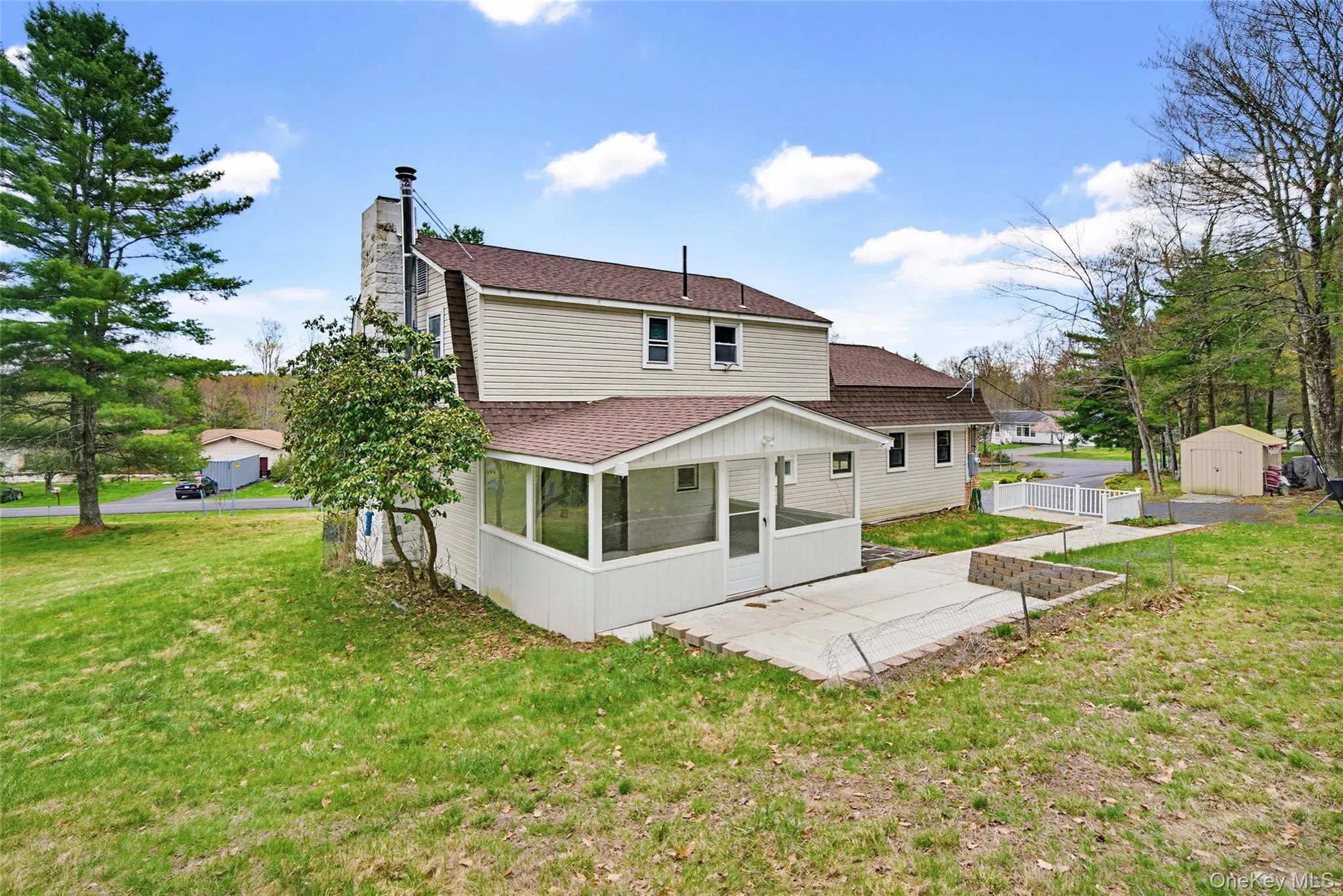 38 Marjorie Drive, Thompson, NY, 4 Bedrooms Bedrooms, 5 Rooms Rooms,2 BathroomsBathrooms,Residential,For Rent,Marjorie,0,KEY989167 38 Marjorie Drive, Thompson, NY, 4 Bedrooms Bedrooms, 5 Rooms Rooms,2 BathroomsBathrooms,Residential,For Rent,Marjorie,0,KEY989167