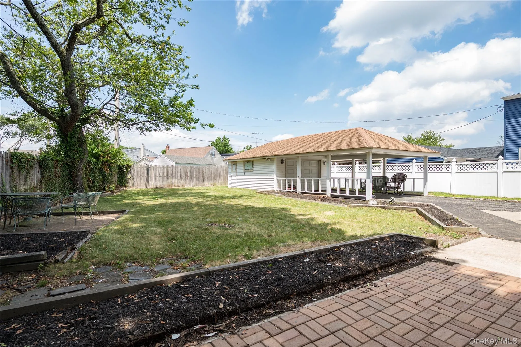 258 Gilling Road, Oyster Bay, NY, 3 Bedrooms Bedrooms, 2 Rooms Rooms,1 BathroomBathrooms,Residential Lease,For Rent,Gilling,0,989168 258 Gilling Road, Oyster Bay, NY, 3 Bedrooms Bedrooms, 2 Rooms Rooms,1 BathroomBathrooms,Residential Lease,For Rent,Gilling,0,989168