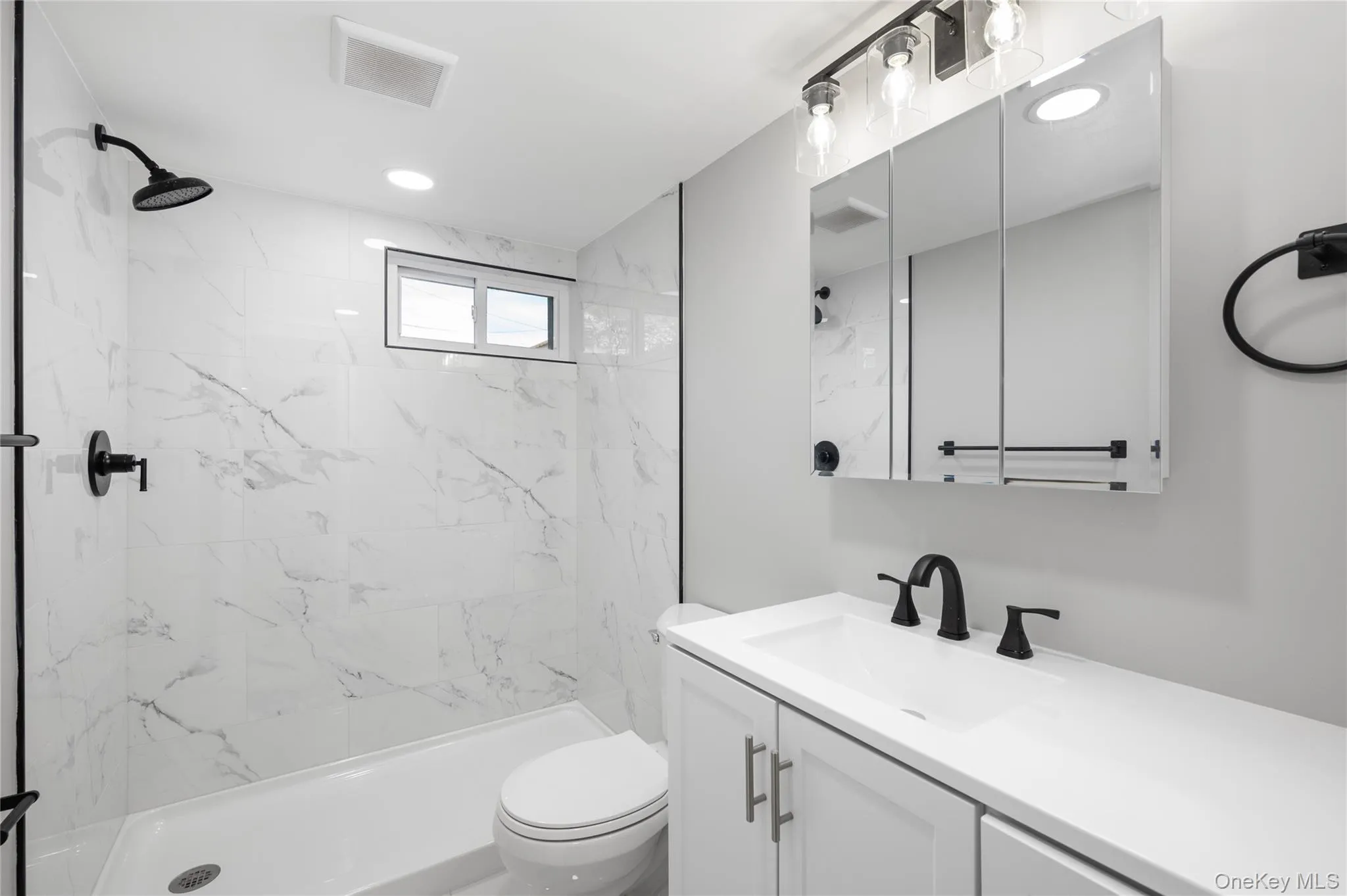 258 Gilling Road, Oyster Bay, NY, 3 Bedrooms Bedrooms, 2 Rooms Rooms,1 BathroomBathrooms,Residential Lease,For Rent,Gilling,0,989168 258 Gilling Road, Oyster Bay, NY, 3 Bedrooms Bedrooms, 2 Rooms Rooms,1 BathroomBathrooms,Residential Lease,For Rent,Gilling,0,989168