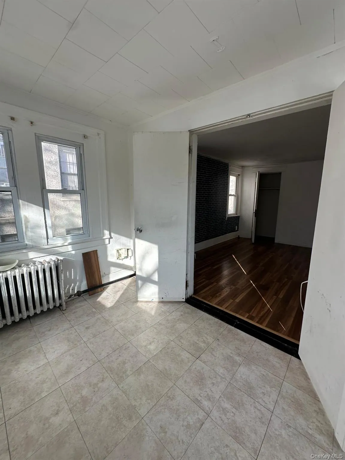 173 Crary Avenue, New Rochelle, NY, 3 Bedrooms Bedrooms, 10 Rooms Rooms,2 BathroomsBathrooms,Residential Lease,For Rent,Crary,0,989170 173 Crary Avenue, New Rochelle, NY, 3 Bedrooms Bedrooms, 10 Rooms Rooms,2 BathroomsBathrooms,Residential Lease,For Rent,Crary,0,989170