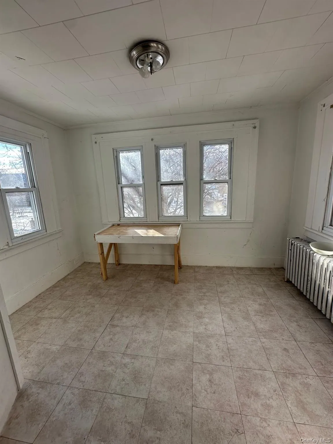 173 Crary Avenue, New Rochelle, NY, 3 Bedrooms Bedrooms, 10 Rooms Rooms,2 BathroomsBathrooms,Residential Lease,For Rent,Crary,0,989170 173 Crary Avenue, New Rochelle, NY, 3 Bedrooms Bedrooms, 10 Rooms Rooms,2 BathroomsBathrooms,Residential Lease,For Rent,Crary,0,989170