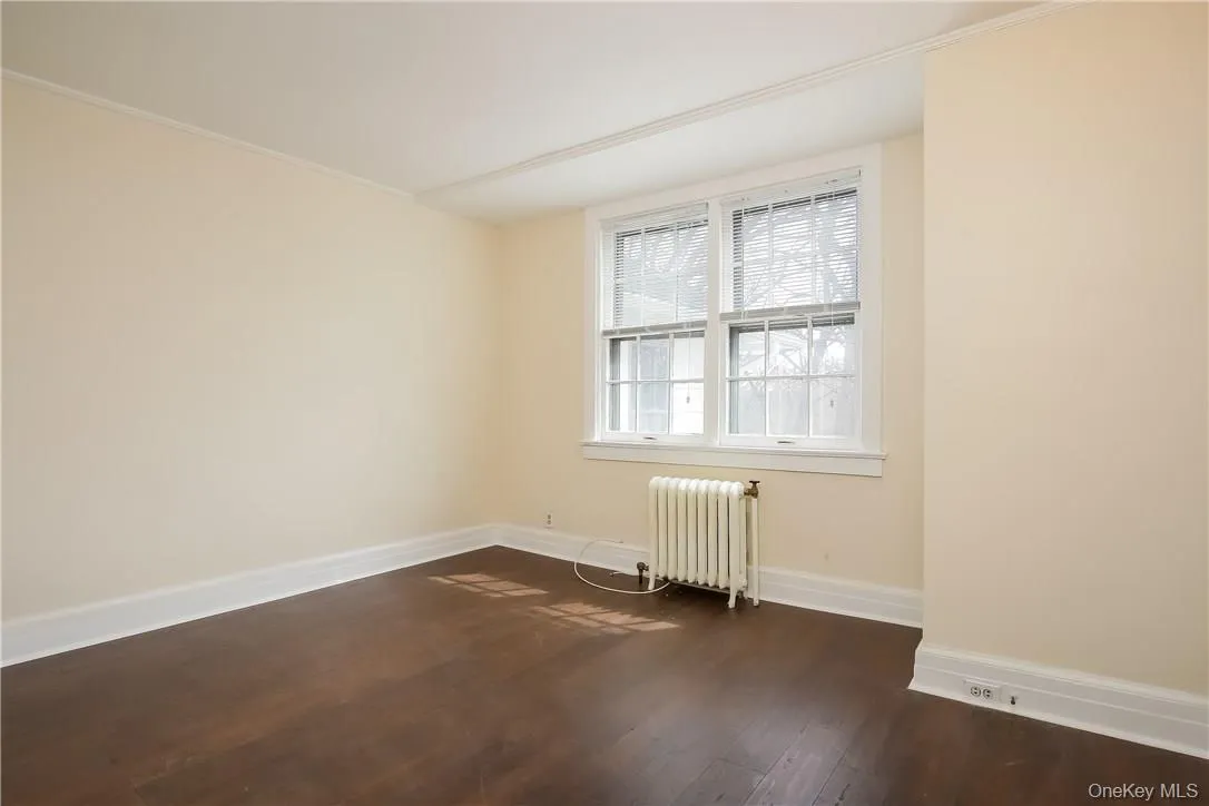 Bedroom 2/office Bedroom 2/office