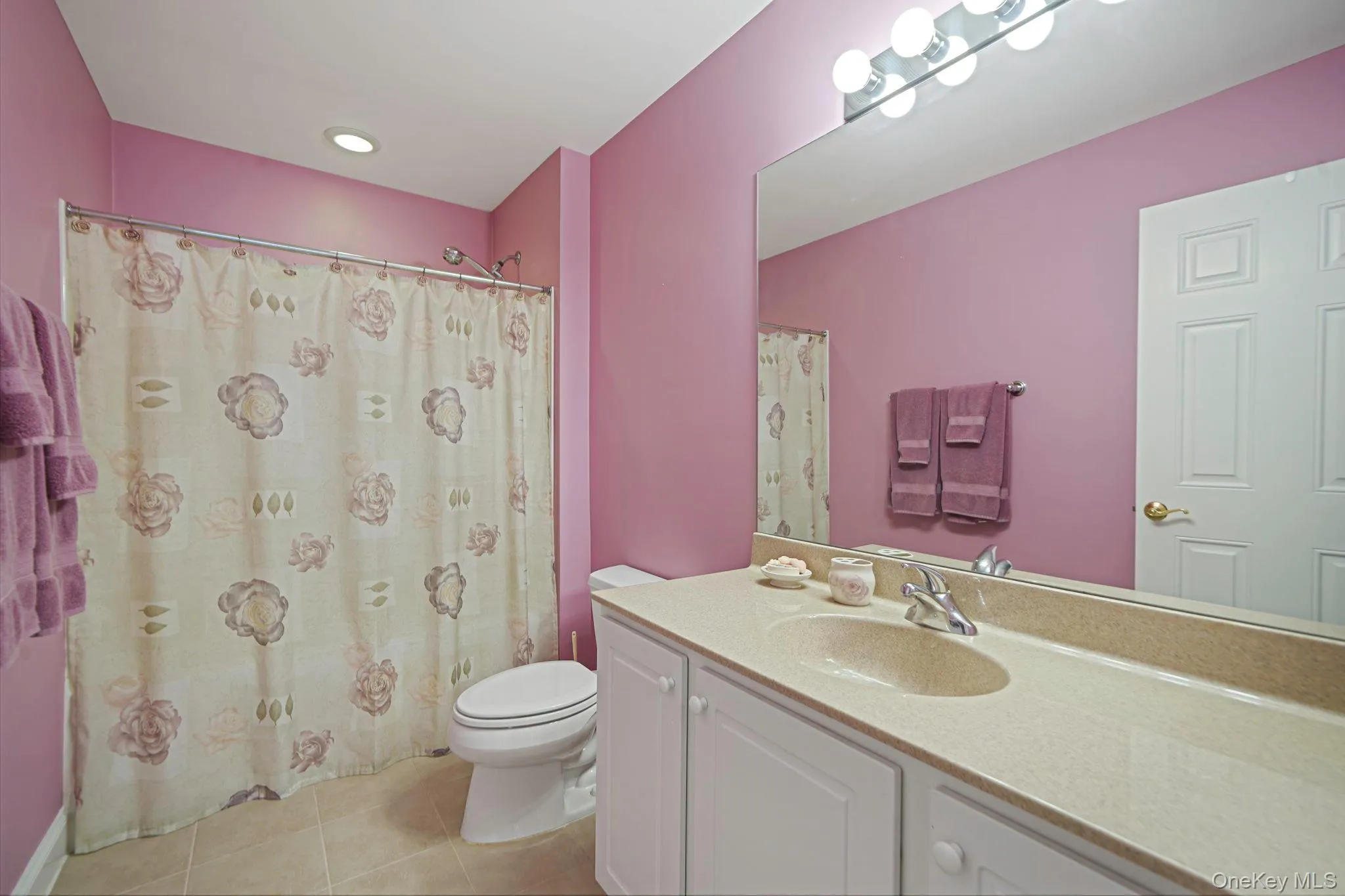 11 Ovation Place, Brookhaven, NY, 2 Bedrooms Bedrooms, 12 Rooms Rooms,2 BathroomsBathrooms,Residential Sale,For Rent,Ovation,0,989209 11 Ovation Place, Brookhaven, NY, 2 Bedrooms Bedrooms, 12 Rooms Rooms,2 BathroomsBathrooms,Residential Sale,For Rent,Ovation,0,989209