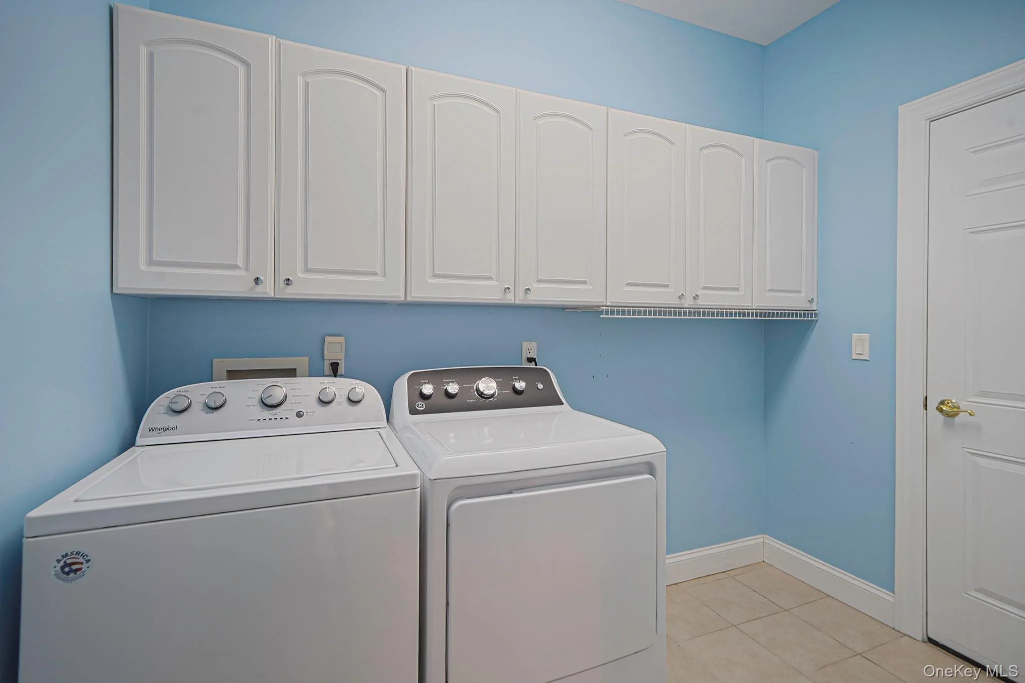 11 Ovation Place, Brookhaven, NY, 2 Bedrooms Bedrooms, 12 Rooms Rooms,2 BathroomsBathrooms,Residential Sale,For Rent,Ovation,0,989209 11 Ovation Place, Brookhaven, NY, 2 Bedrooms Bedrooms, 12 Rooms Rooms,2 BathroomsBathrooms,Residential Sale,For Rent,Ovation,0,989209