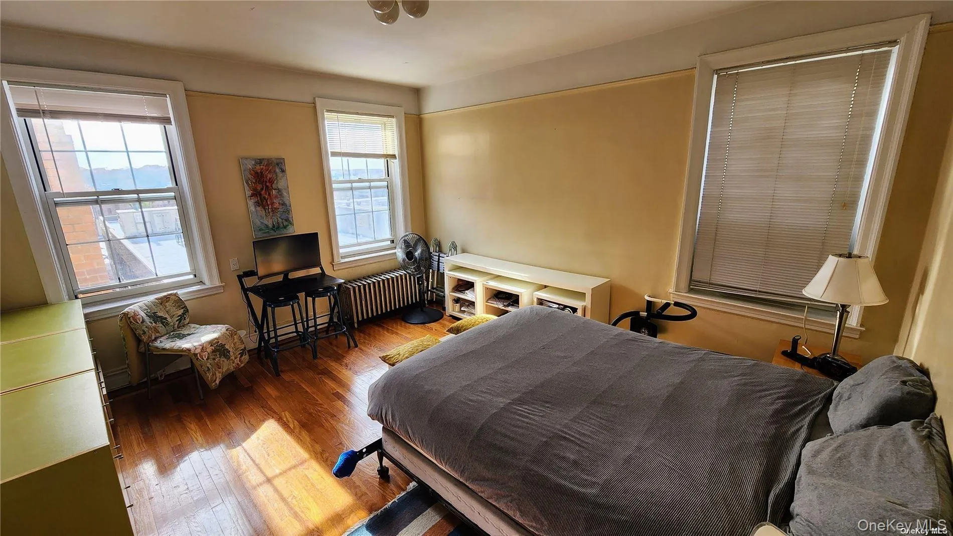 4 Maple Drive, North Hempstead, NY, 1 Bedroom Bedrooms, 4 Rooms Rooms,1 BathroomBathrooms,Residential Lease,For Rent,Maple,0,989211 4 Maple Drive, North Hempstead, NY, 1 Bedroom Bedrooms, 4 Rooms Rooms,1 BathroomBathrooms,Residential Lease,For Rent,Maple,0,989211