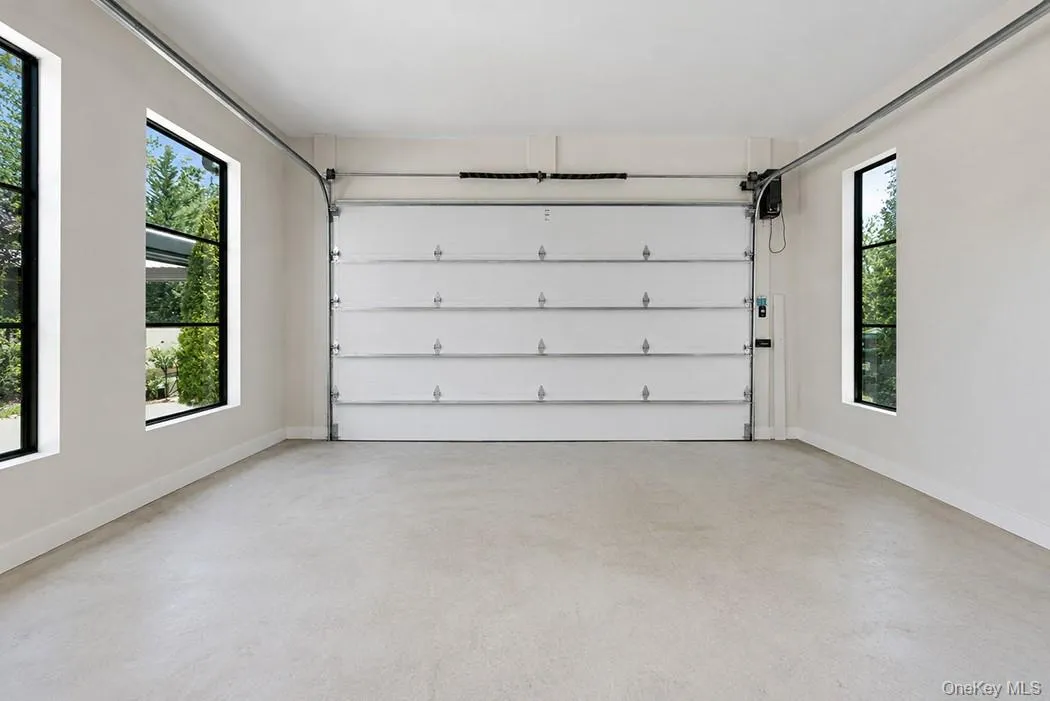 22 Eastview Lane, Oyster Bay, NY, 4 Bedrooms Bedrooms, 9 Rooms Rooms,4 BathroomsBathrooms,Residential,For Rent,Eastview,0,989235 22 Eastview Lane, Oyster Bay, NY, 4 Bedrooms Bedrooms, 9 Rooms Rooms,4 BathroomsBathrooms,Residential,For Rent,Eastview,0,989235
