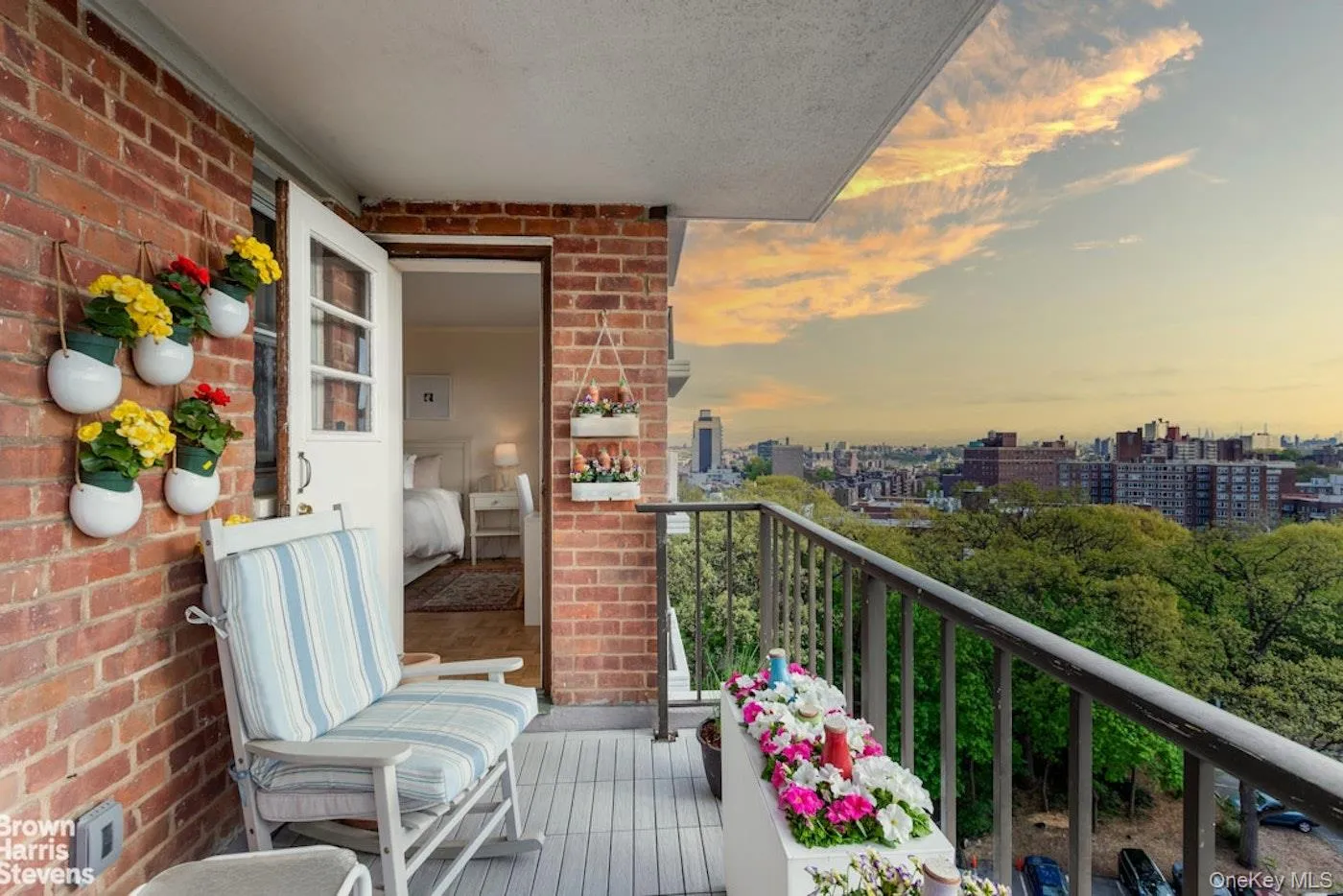 4525 Henry Hudson Parkway, New York, NY, 2 Bedrooms Bedrooms, 4 Rooms Rooms,1 BathroomBathrooms,Residential,For Rent,Henry Hudson,0,989253 4525 Henry Hudson Parkway, New York, NY, 2 Bedrooms Bedrooms, 4 Rooms Rooms,1 BathroomBathrooms,Residential,For Rent,Henry Hudson,0,989253