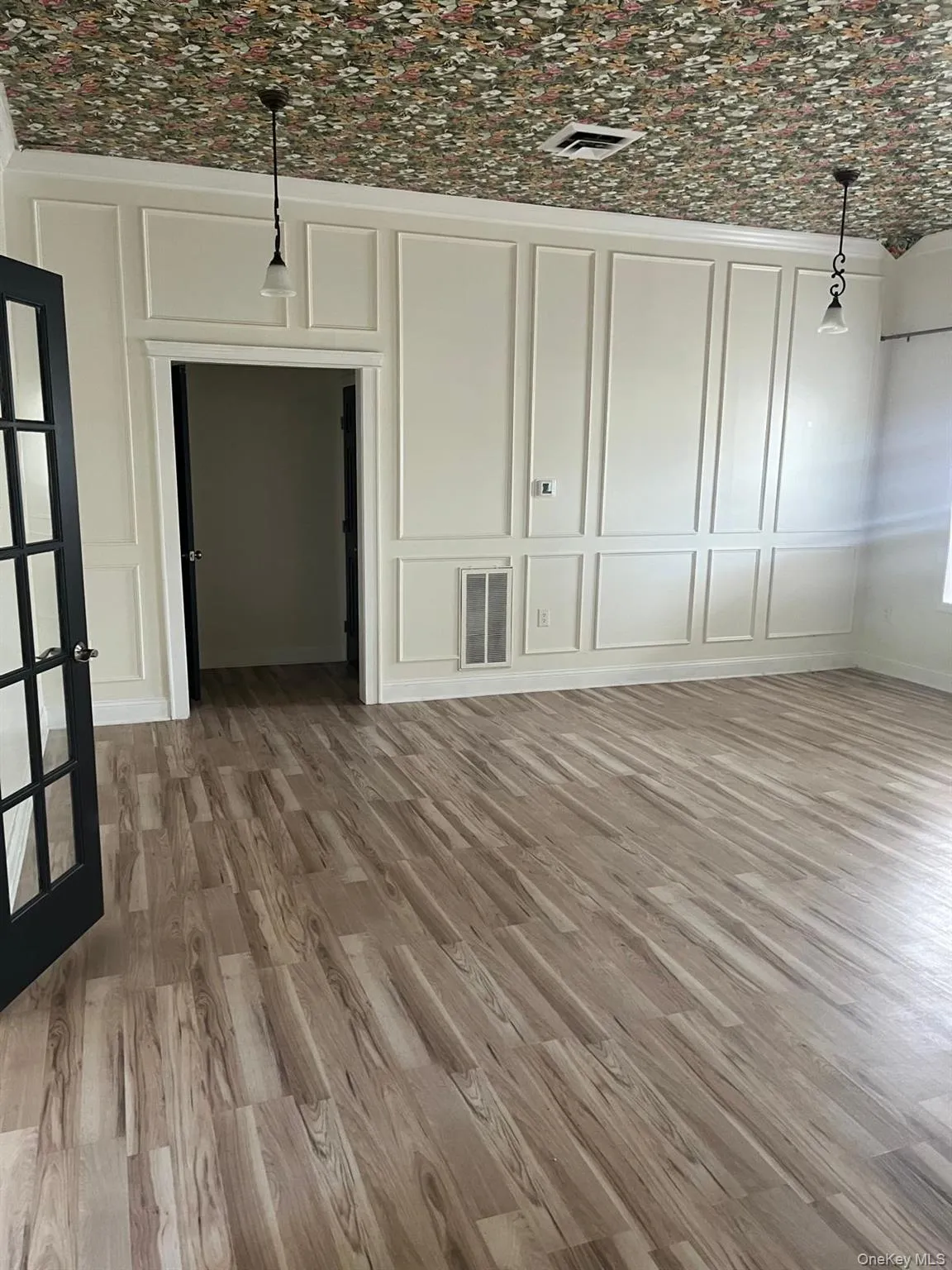 Large open floor plan Large open floor plan