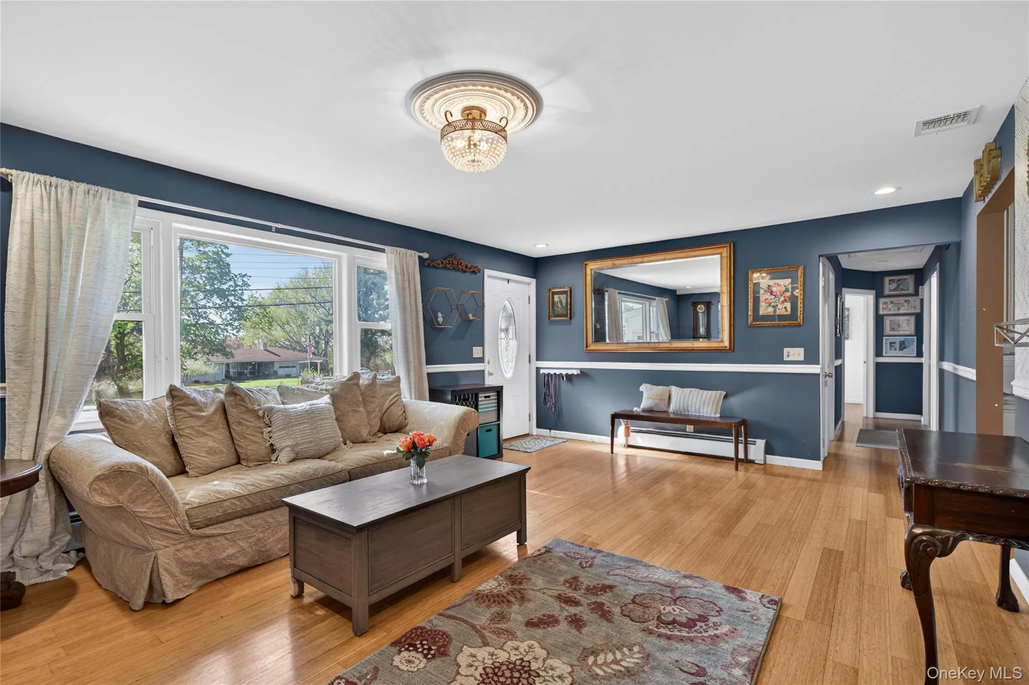 27 High Hill Avenue, Warwick (town), NY, 3 Bedrooms Bedrooms, 9 Rooms Rooms,3 BathroomsBathrooms,Residential,For Rent,High Hill,0,989269 27 High Hill Avenue, Warwick (town), NY, 3 Bedrooms Bedrooms, 9 Rooms Rooms,3 BathroomsBathrooms,Residential,For Rent,High Hill,0,989269
