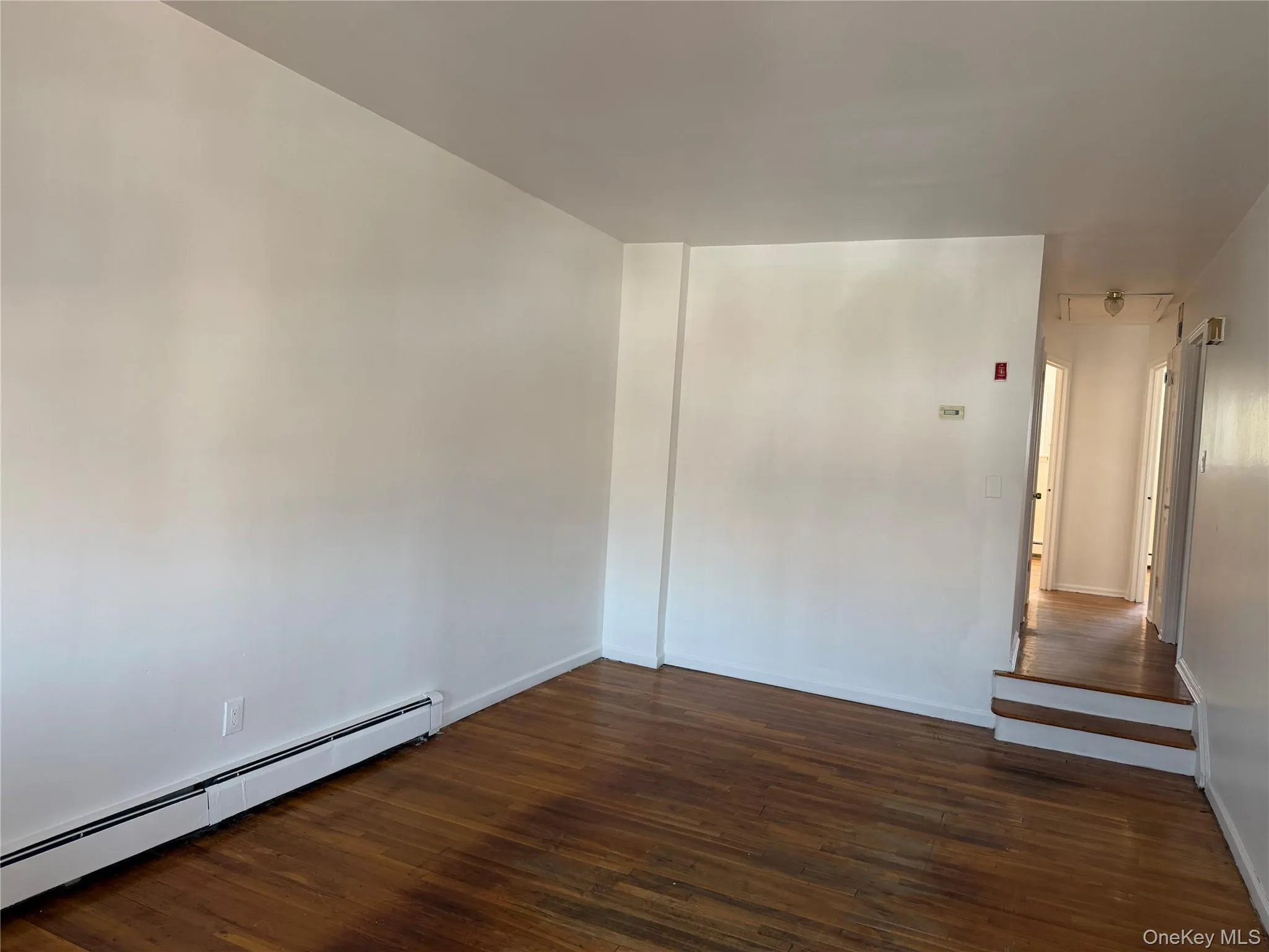 6935 Decosta Avenue, New York, NY, 3 Bedrooms Bedrooms, 3 Rooms Rooms,1 BathroomBathrooms,Residential Lease,For Rent,Decosta Avenue,0,989286 6935 Decosta Avenue, New York, NY, 3 Bedrooms Bedrooms, 3 Rooms Rooms,1 BathroomBathrooms,Residential Lease,For Rent,Decosta Avenue,0,989286