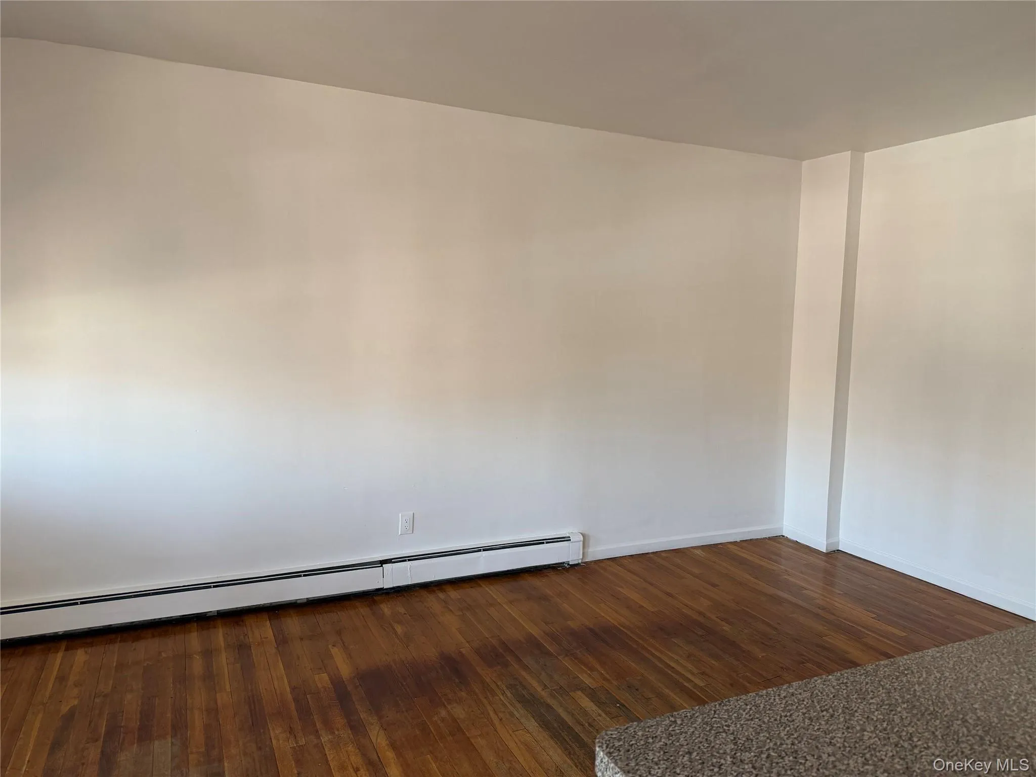 6935 Decosta Avenue, New York, NY, 3 Bedrooms Bedrooms, 3 Rooms Rooms,1 BathroomBathrooms,Residential Lease,For Rent,Decosta Avenue,0,989286 6935 Decosta Avenue, New York, NY, 3 Bedrooms Bedrooms, 3 Rooms Rooms,1 BathroomBathrooms,Residential Lease,For Rent,Decosta Avenue,0,989286