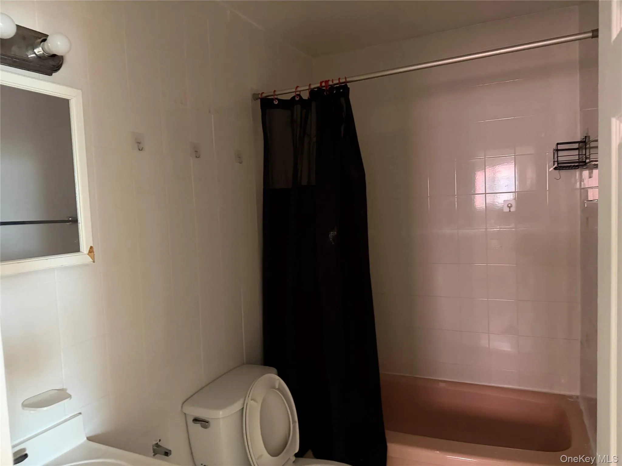 6935 Decosta Avenue, New York, NY, 3 Bedrooms Bedrooms, 3 Rooms Rooms,1 BathroomBathrooms,Residential Lease,For Rent,Decosta Avenue,0,989286 6935 Decosta Avenue, New York, NY, 3 Bedrooms Bedrooms, 3 Rooms Rooms,1 BathroomBathrooms,Residential Lease,For Rent,Decosta Avenue,0,989286