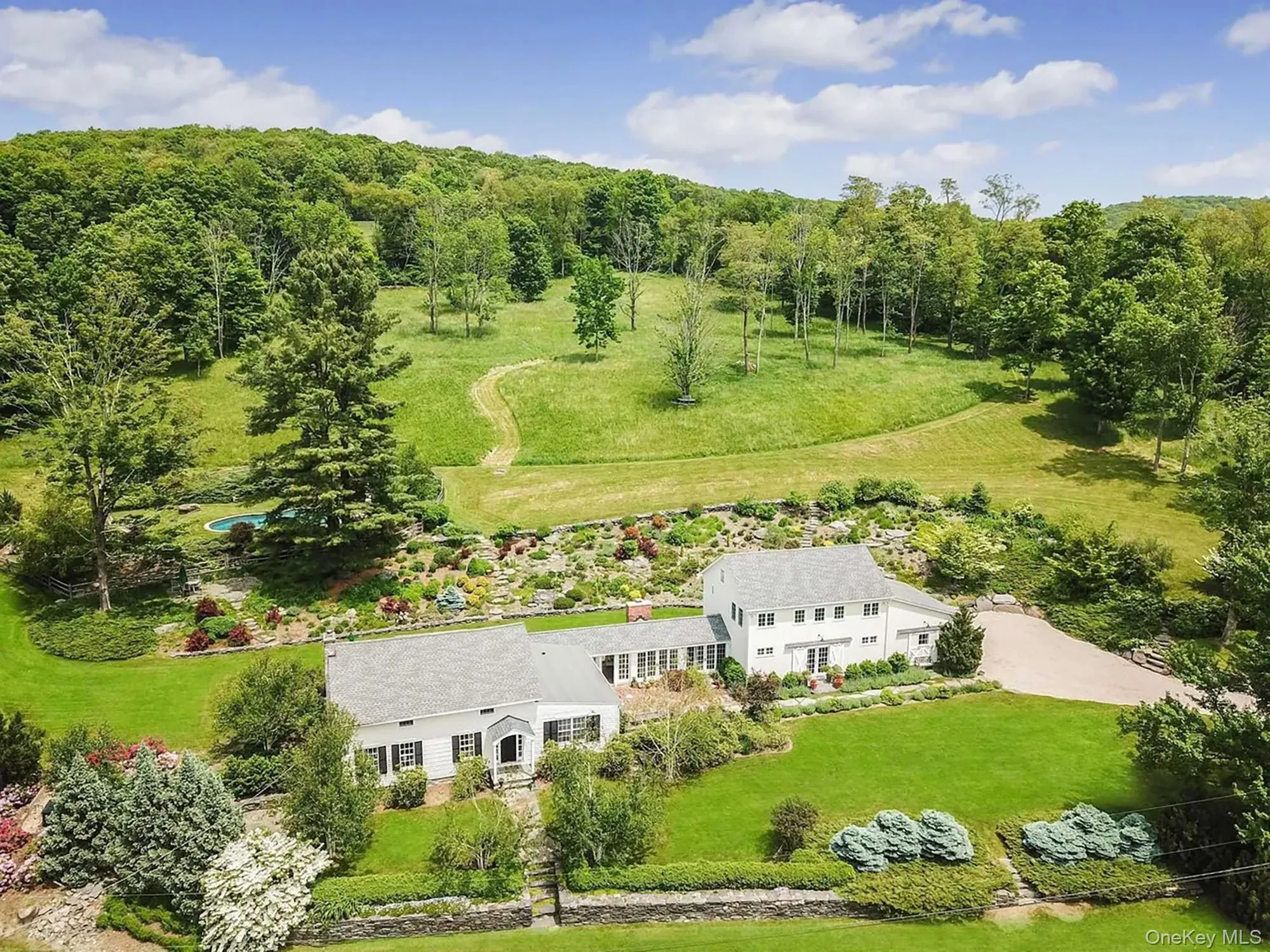 85 Kennel Road, Amenia, NY, 4 Bedrooms Bedrooms, 10 Rooms Rooms,4 BathroomsBathrooms,Residential Lease,For Rent,Kennel,0,989292 85 Kennel Road, Amenia, NY, 4 Bedrooms Bedrooms, 10 Rooms Rooms,4 BathroomsBathrooms,Residential Lease,For Rent,Kennel,0,989292