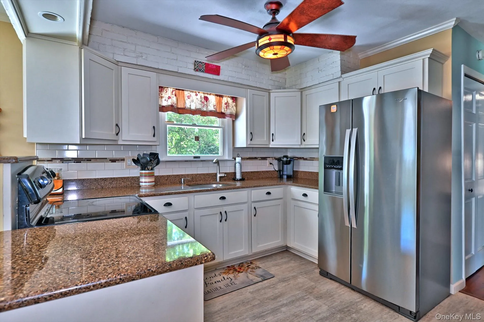 21 Aspen Street, Brookhaven, NY, 4 Bedrooms Bedrooms, 8 Rooms Rooms,2 BathroomsBathrooms,Residential,For Rent,Aspen,0,989293 21 Aspen Street, Brookhaven, NY, 4 Bedrooms Bedrooms, 8 Rooms Rooms,2 BathroomsBathrooms,Residential,For Rent,Aspen,0,989293