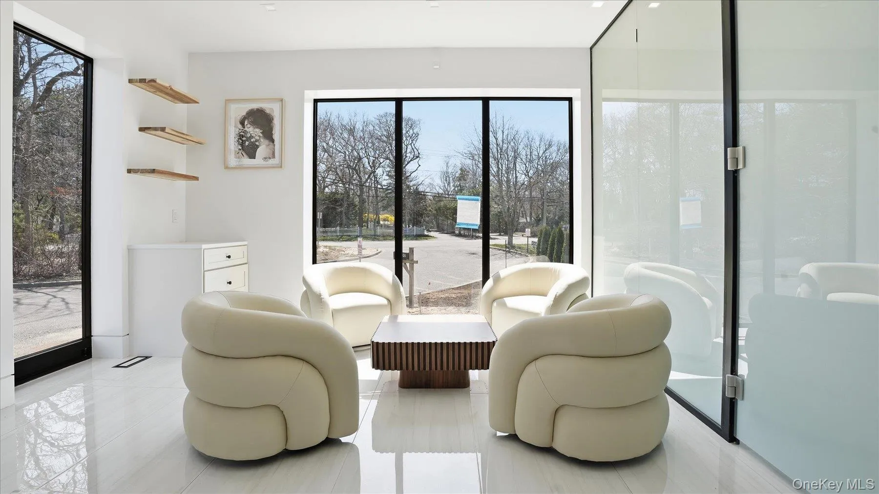 200 Montauk Highway, Southampton, NY, ,Commercial Lease,For Rent,Montauk,0,989303 200 Montauk Highway, Southampton, NY, ,Commercial Lease,For Rent,Montauk,0,989303