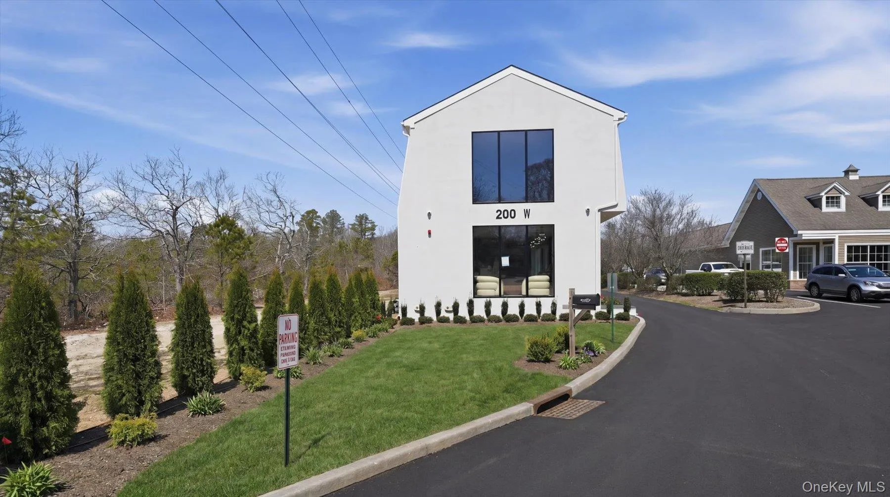 200 Montauk Highway, Southampton, NY, ,Commercial Lease,For Rent,Montauk,0,989303 200 Montauk Highway, Southampton, NY, ,Commercial Lease,For Rent,Montauk,0,989303