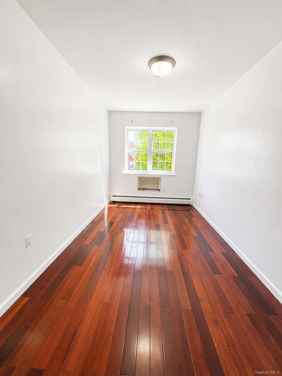 104-33 39th Avenue, New York, NY, 2 Bedrooms Bedrooms, 5 Rooms Rooms,1 BathroomBathrooms,Residential,For Rent,39th,0,989308 104-33 39th Avenue, New York, NY, 2 Bedrooms Bedrooms, 5 Rooms Rooms,1 BathroomBathrooms,Residential,For Rent,39th,0,989308