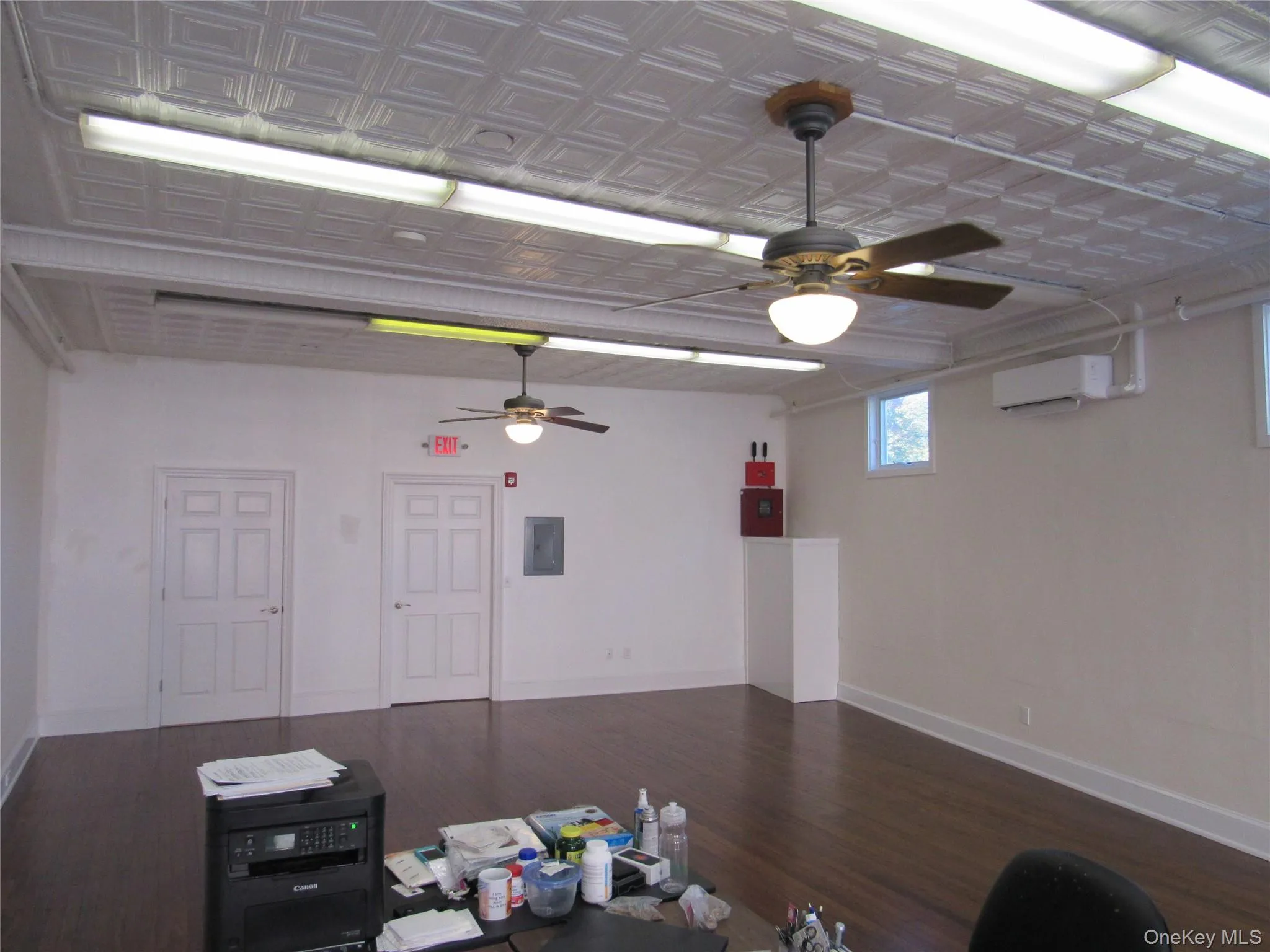 131 Roanoke, Riverhead, NY, ,Commercial Lease,For Rent,Roanoke,0,989320 131 Roanoke, Riverhead, NY, ,Commercial Lease,For Rent,Roanoke,0,989320