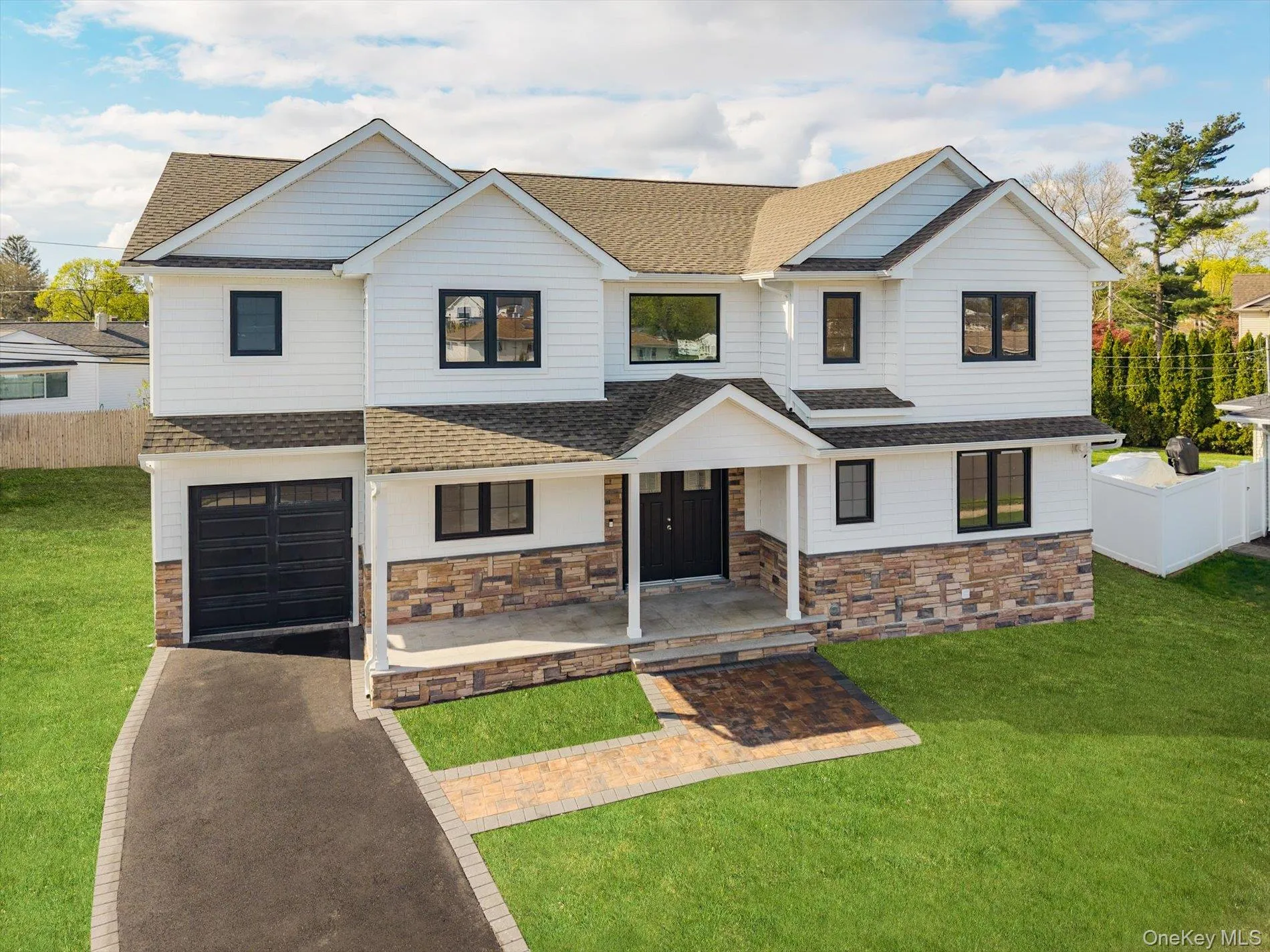 10 Faye Court, Oyster Bay, NY, 5 Bedrooms Bedrooms, 14 Rooms Rooms,5 BathroomsBathrooms,Residential,For Rent,Faye,0,989323 10 Faye Court, Oyster Bay, NY, 5 Bedrooms Bedrooms, 14 Rooms Rooms,5 BathroomsBathrooms,Residential,For Rent,Faye,0,989323
