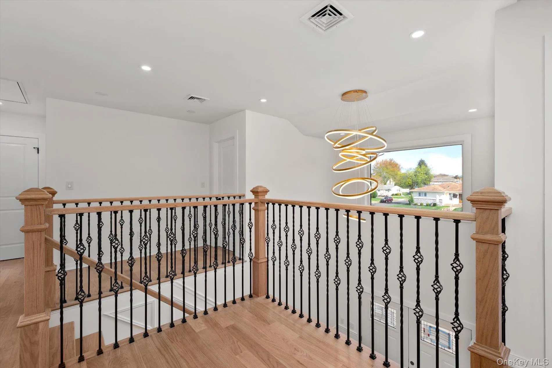 10 Faye Court, Oyster Bay, NY, 5 Bedrooms Bedrooms, 14 Rooms Rooms,5 BathroomsBathrooms,Residential,For Rent,Faye,0,989323 10 Faye Court, Oyster Bay, NY, 5 Bedrooms Bedrooms, 14 Rooms Rooms,5 BathroomsBathrooms,Residential,For Rent,Faye,0,989323