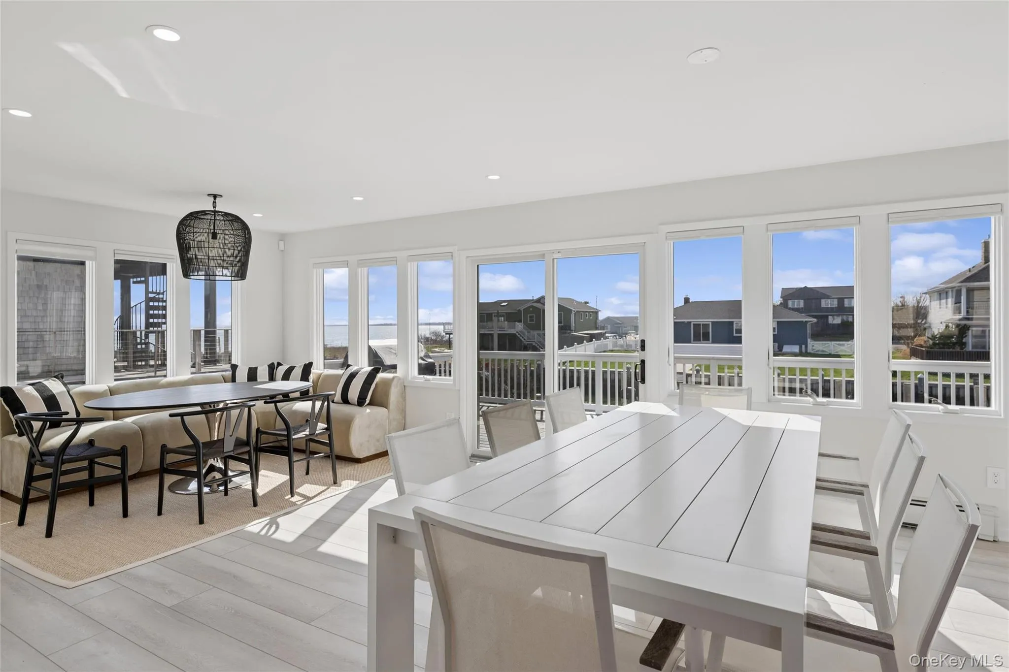 34 Shinnecock Road, Southampton, NY, 5 Bedrooms Bedrooms, 10 Rooms Rooms,3 BathroomsBathrooms,Residential Lease,For Rent,Shinnecock,0,989325 34 Shinnecock Road, Southampton, NY, 5 Bedrooms Bedrooms, 10 Rooms Rooms,3 BathroomsBathrooms,Residential Lease,For Rent,Shinnecock,0,989325