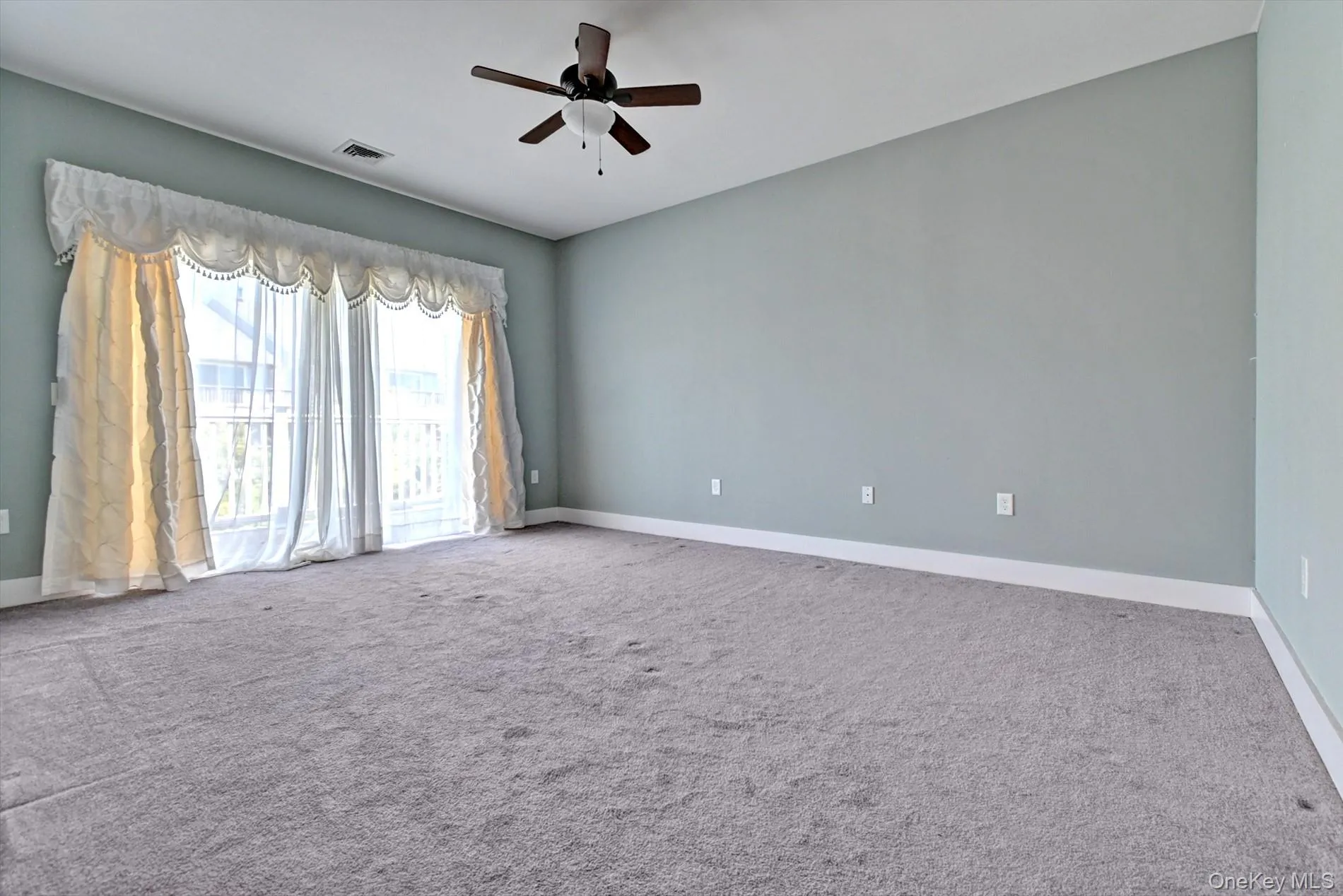 44 Fox Hill Drive, Riverhead, NY, 2 Bedrooms Bedrooms, 6 Rooms Rooms,2 BathroomsBathrooms,Residential Lease,For Rent,Fox Hill,0,989326 44 Fox Hill Drive, Riverhead, NY, 2 Bedrooms Bedrooms, 6 Rooms Rooms,2 BathroomsBathrooms,Residential Lease,For Rent,Fox Hill,0,989326